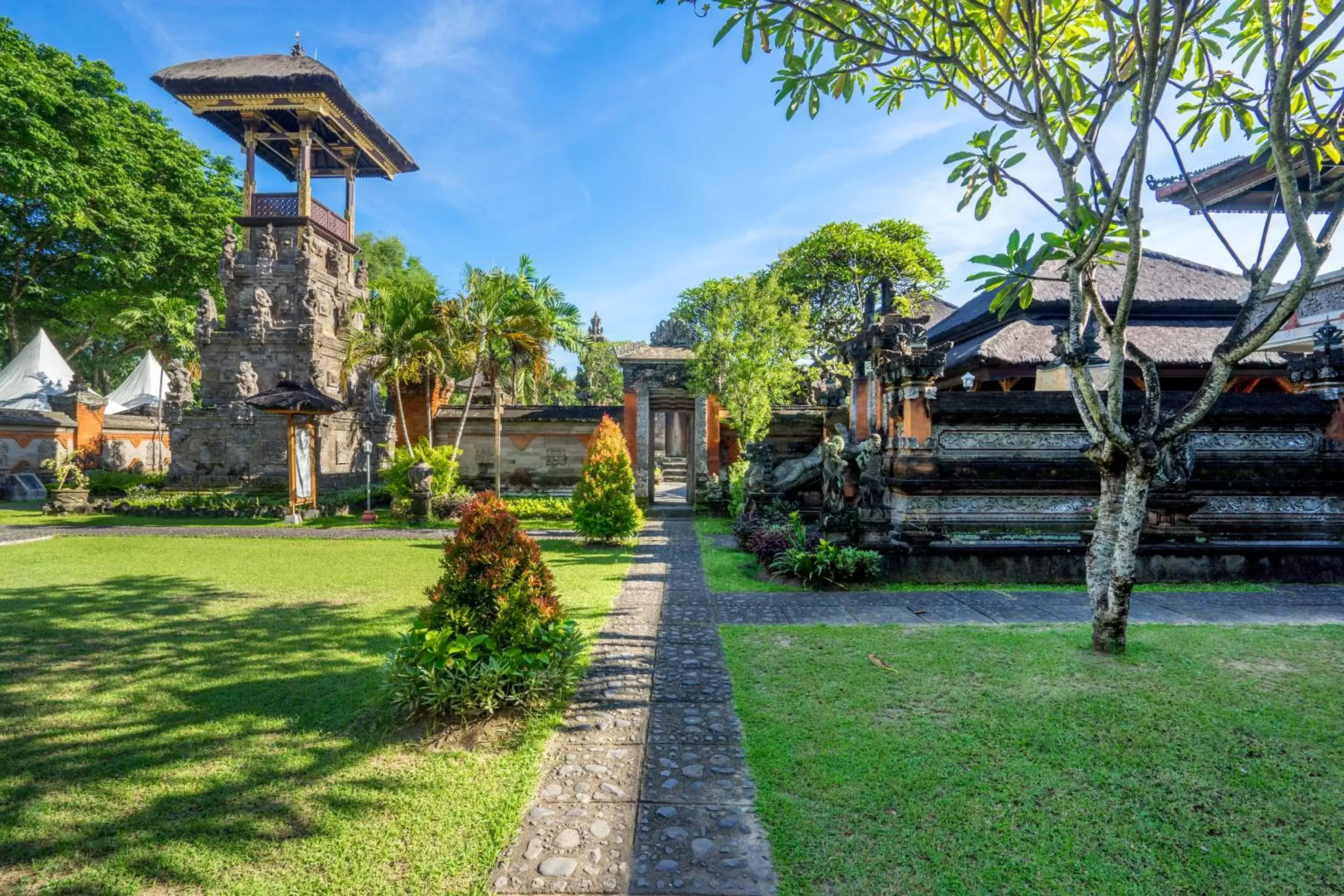 Location, Garden in Inna Bali Heritage Hotel