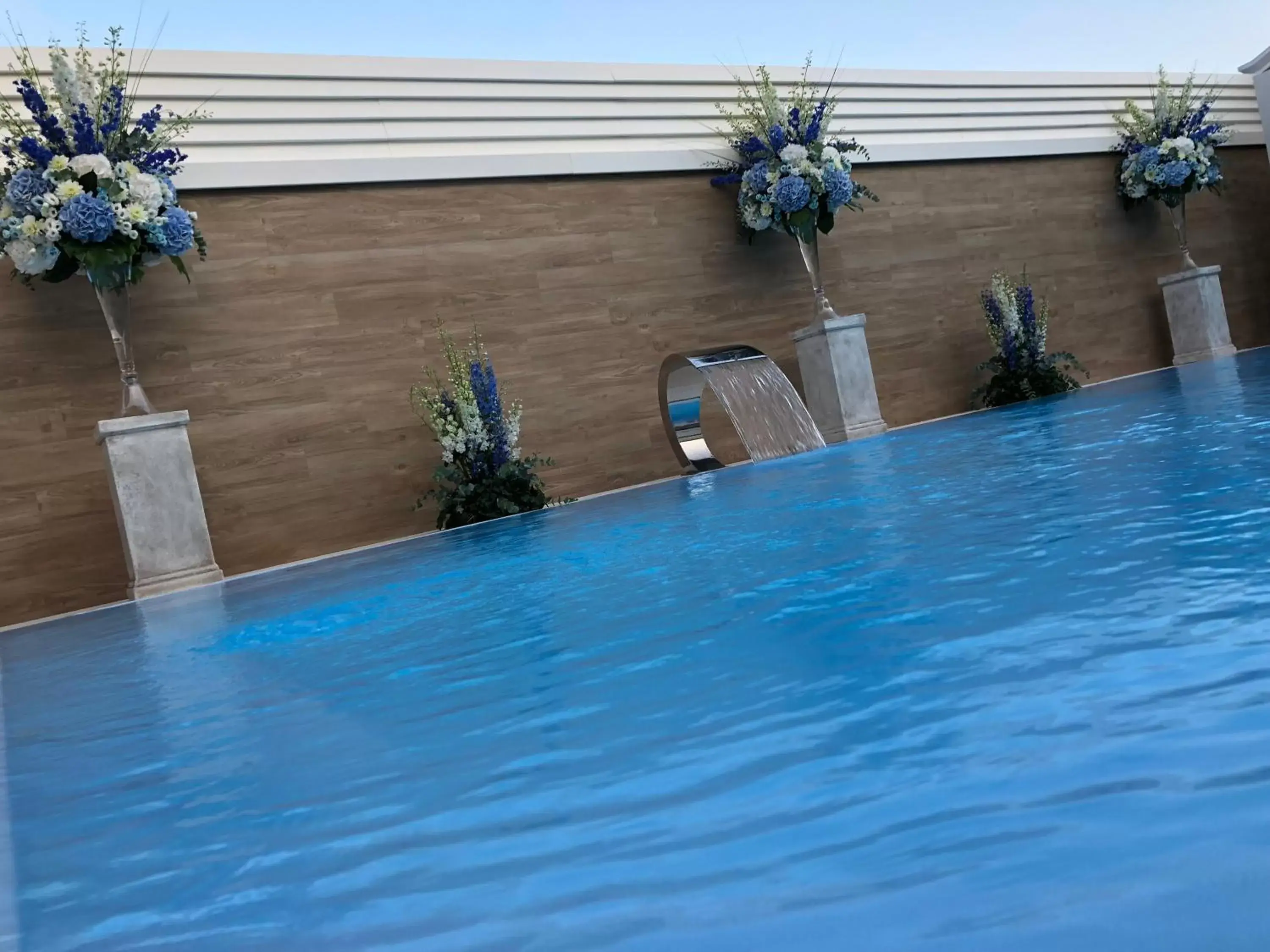 Swimming Pool in Hotel Smeraldo