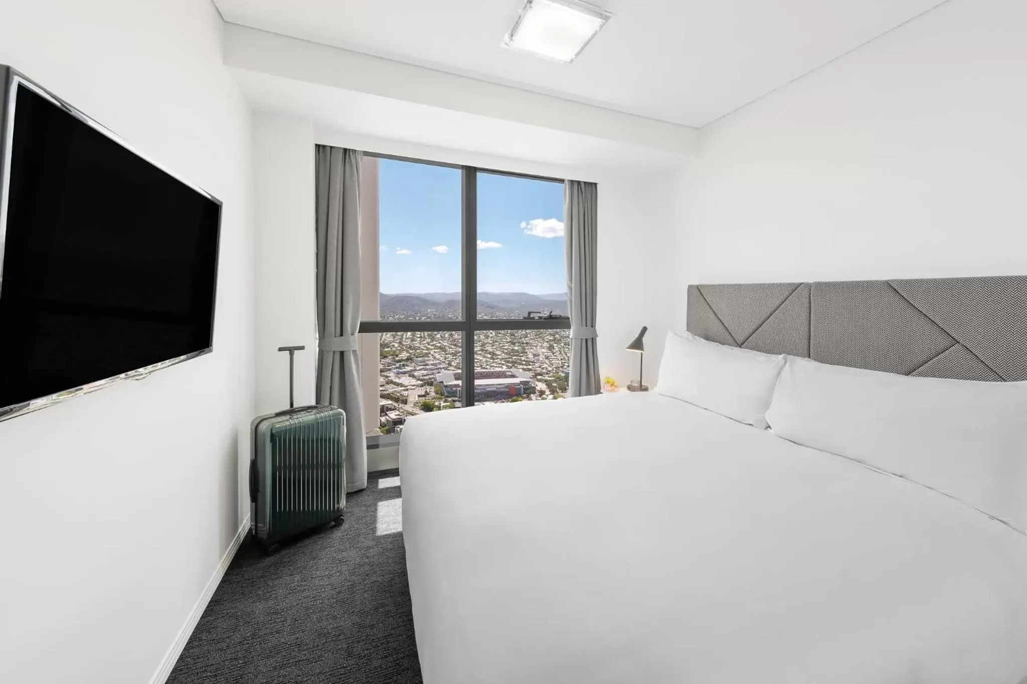 Meriton Suites Herschel Street, Brisbane