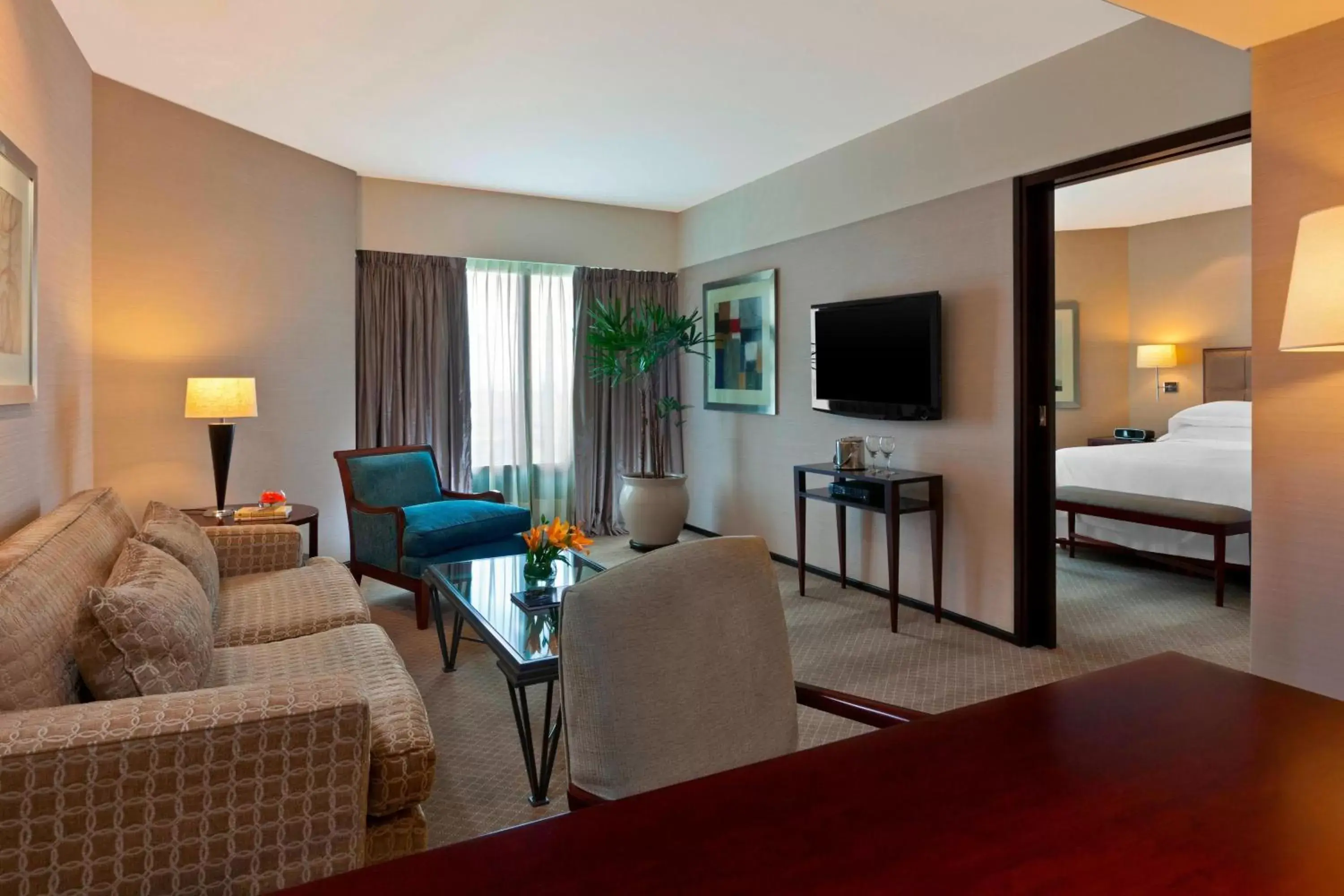 Living room, Seating Area in Sheraton Buenos Aires Hotel & Convention Center