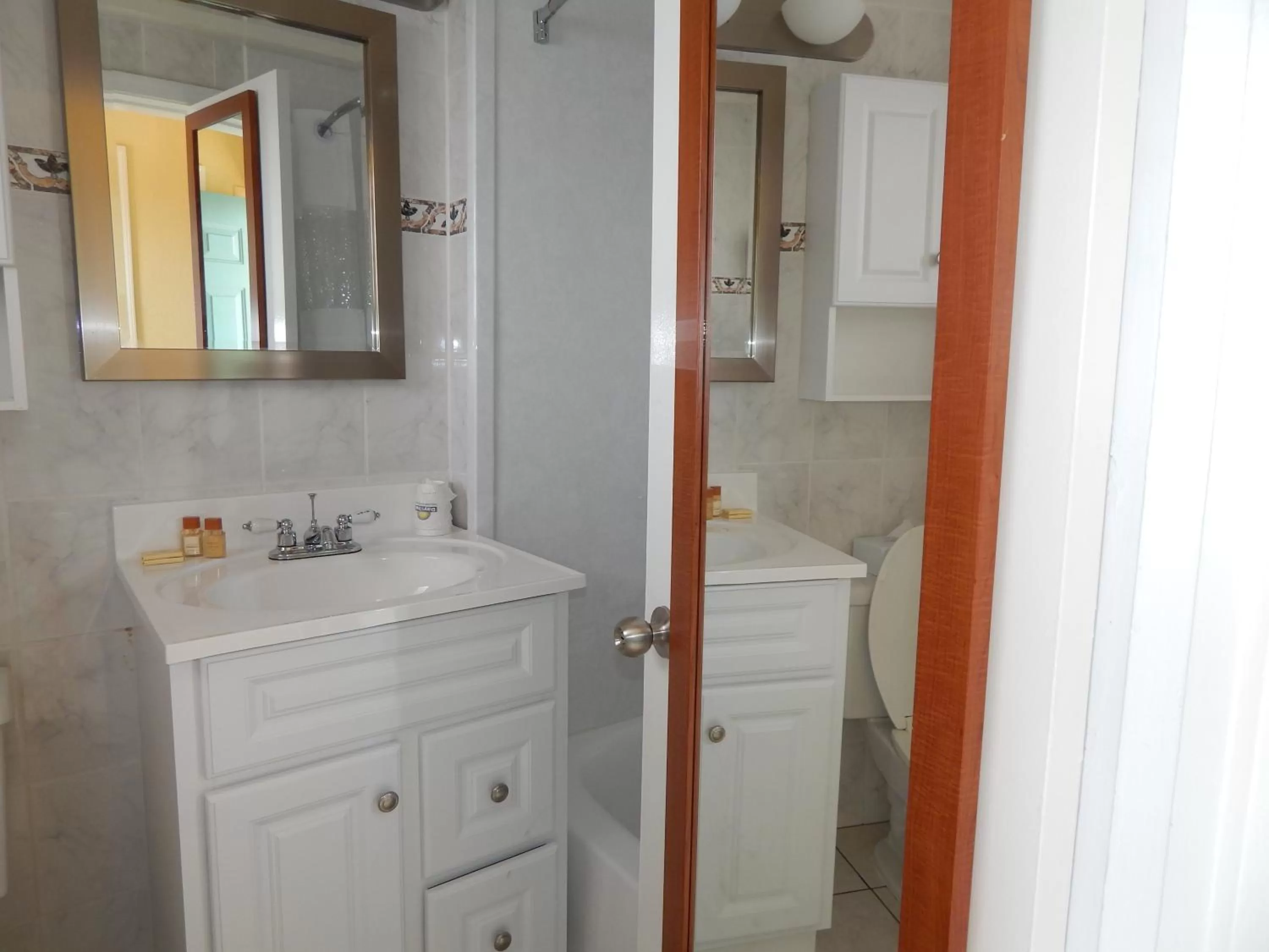 Bathroom in Days Inn by Wyndham Ocean City Oceanfront