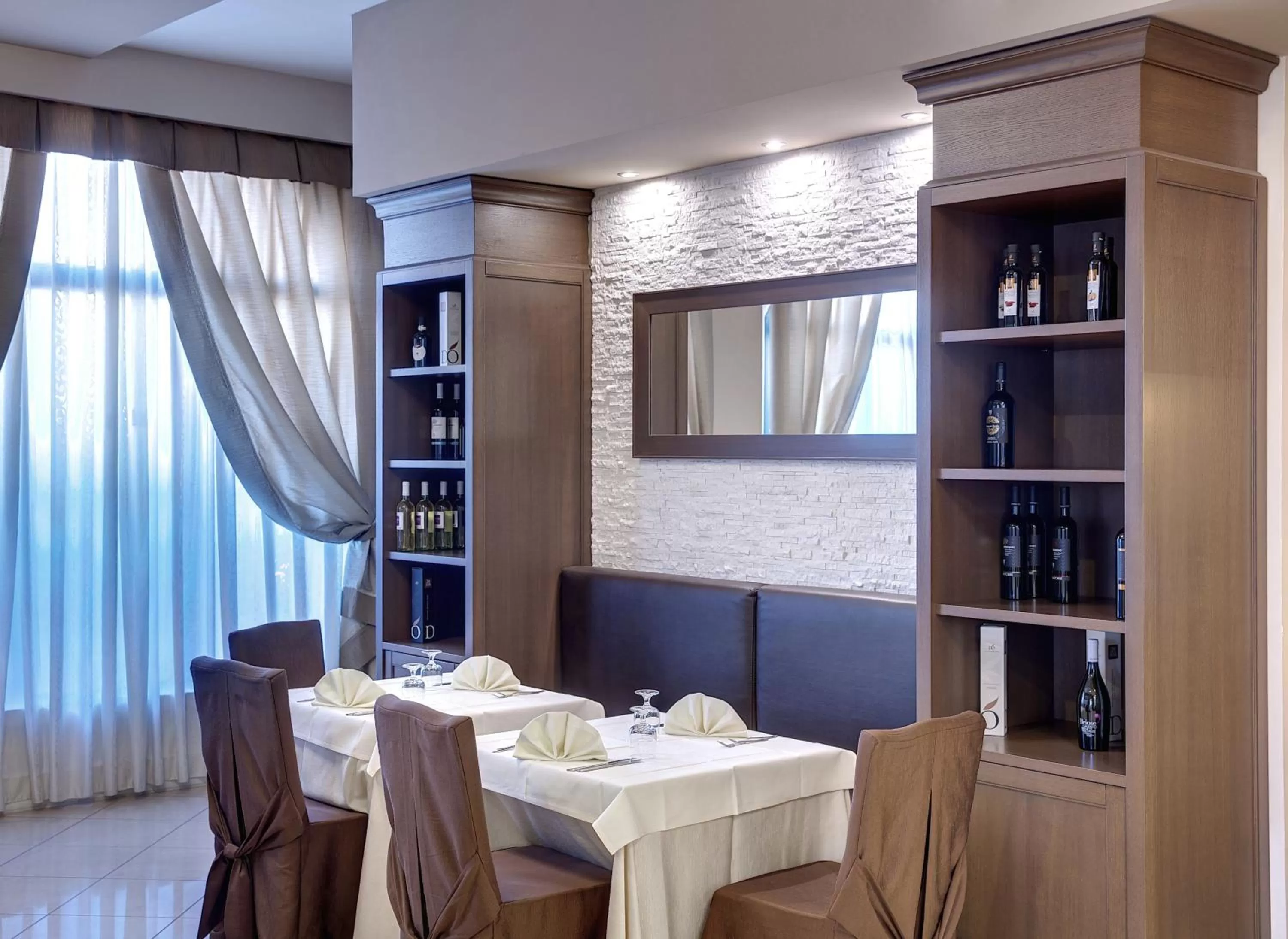 Restaurant/places to eat in Lo Scacciapensieri Hotel & Restaurant