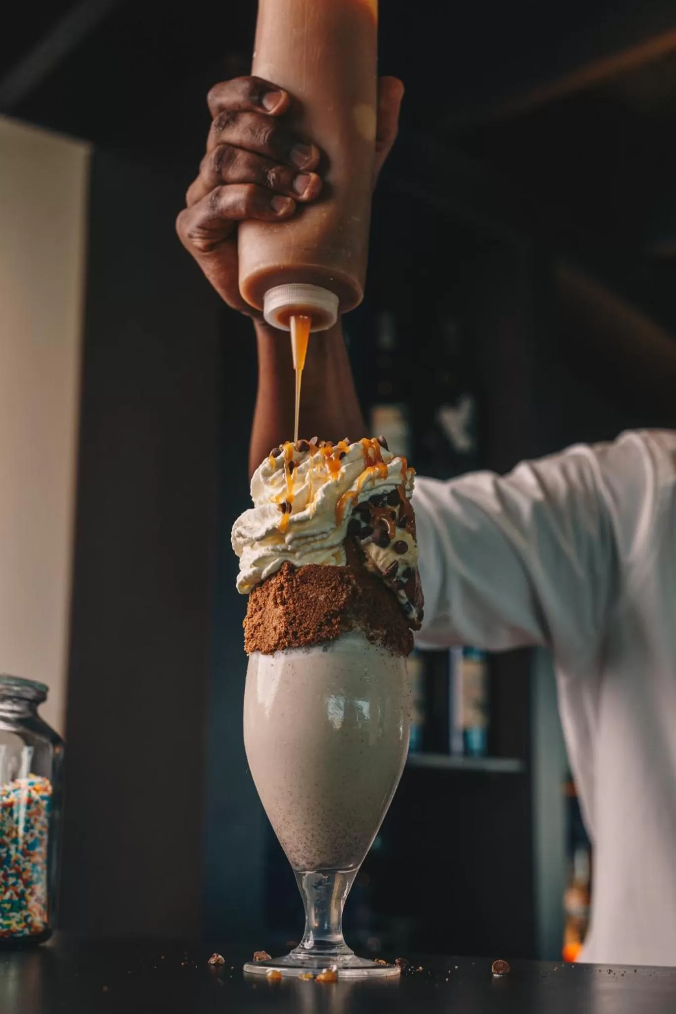 Food and drinks in JA Lake View Hotel, Dubai