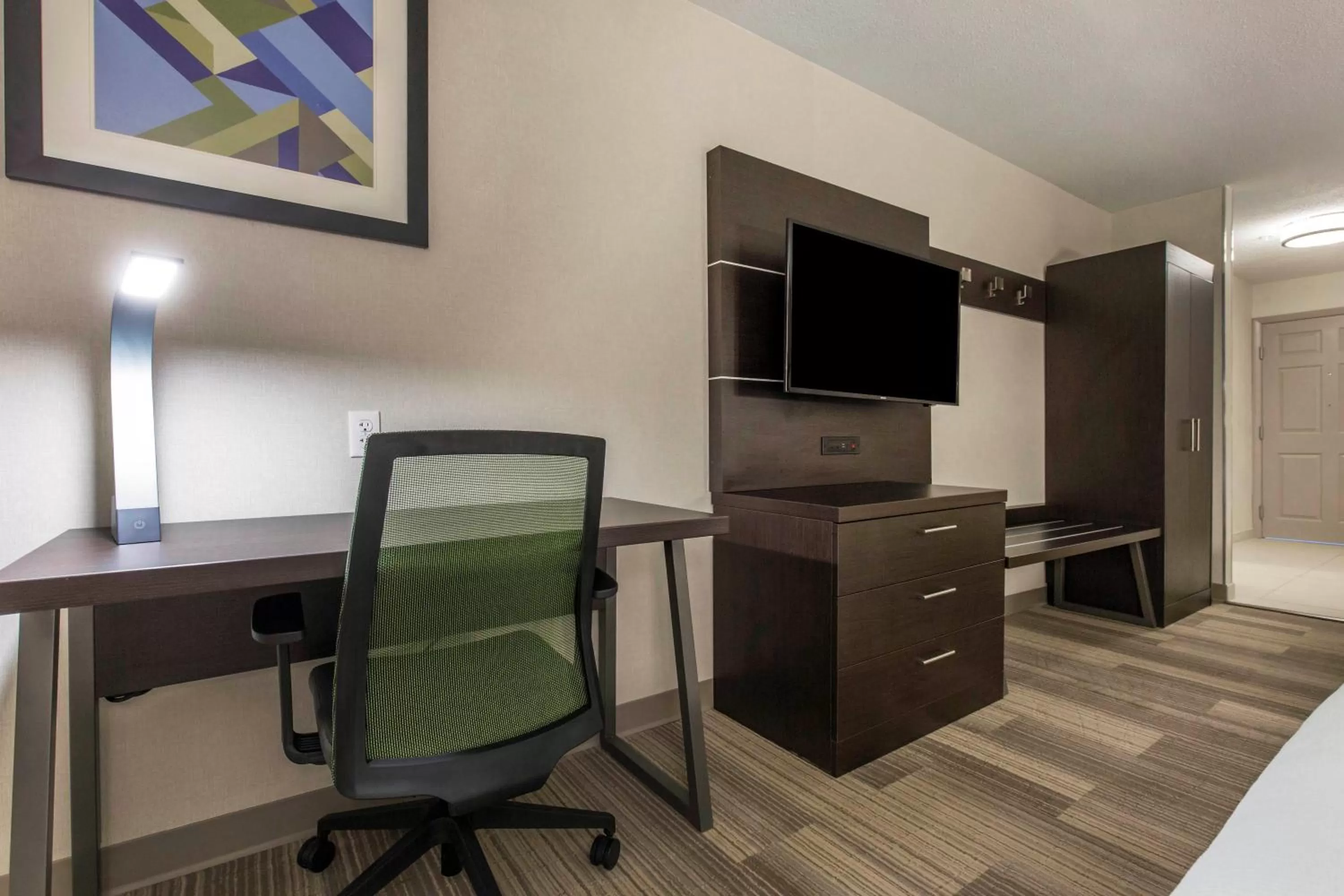 Photo of the whole room in Holiday Inn Express & Suites Chicago West - St Charles by IHG