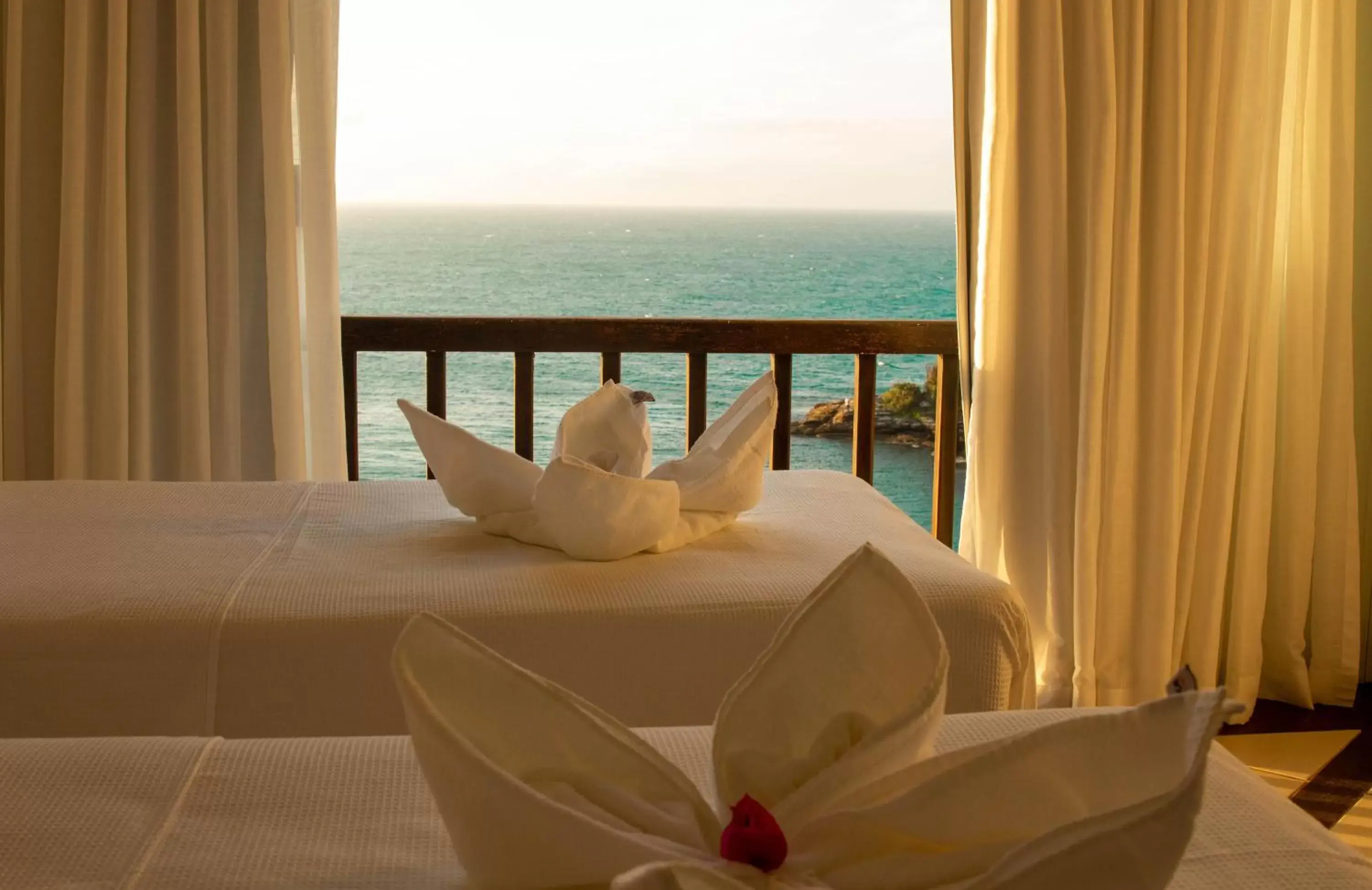 Decorative detail, Bed in Colonna Park Hotel Decorative detail, Bed in Colonna Park Hotel