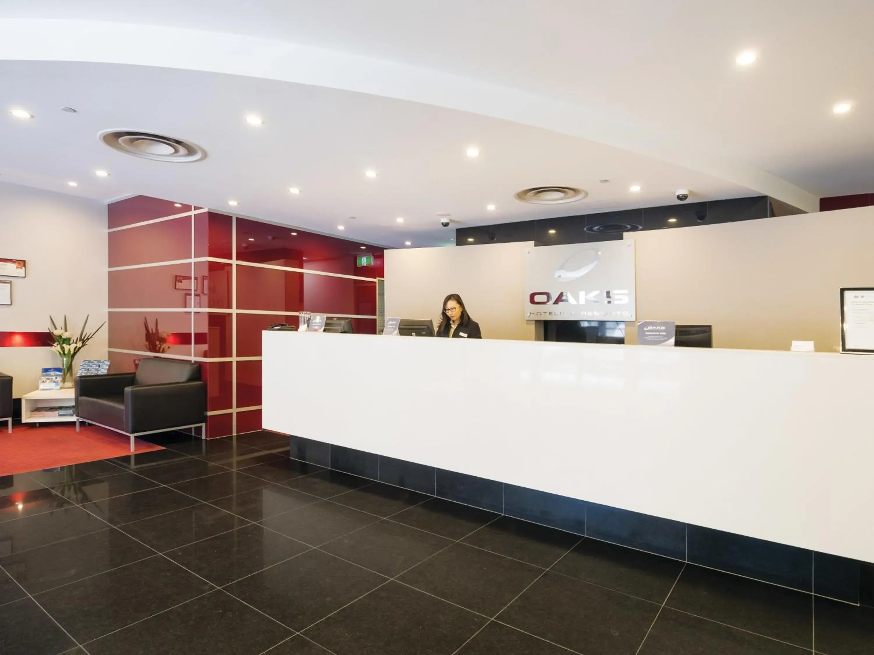 Lobby or reception in Oaks Adelaide Horizons Suites Lobby or reception in Oaks Adelaide Horizons Suites