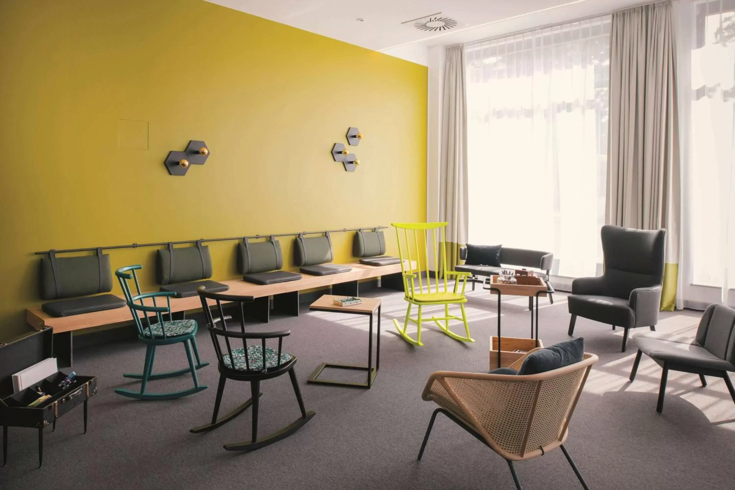 Meeting/conference room, Restaurant/Places to Eat in Vienna House Easy by Wyndham Leipzig