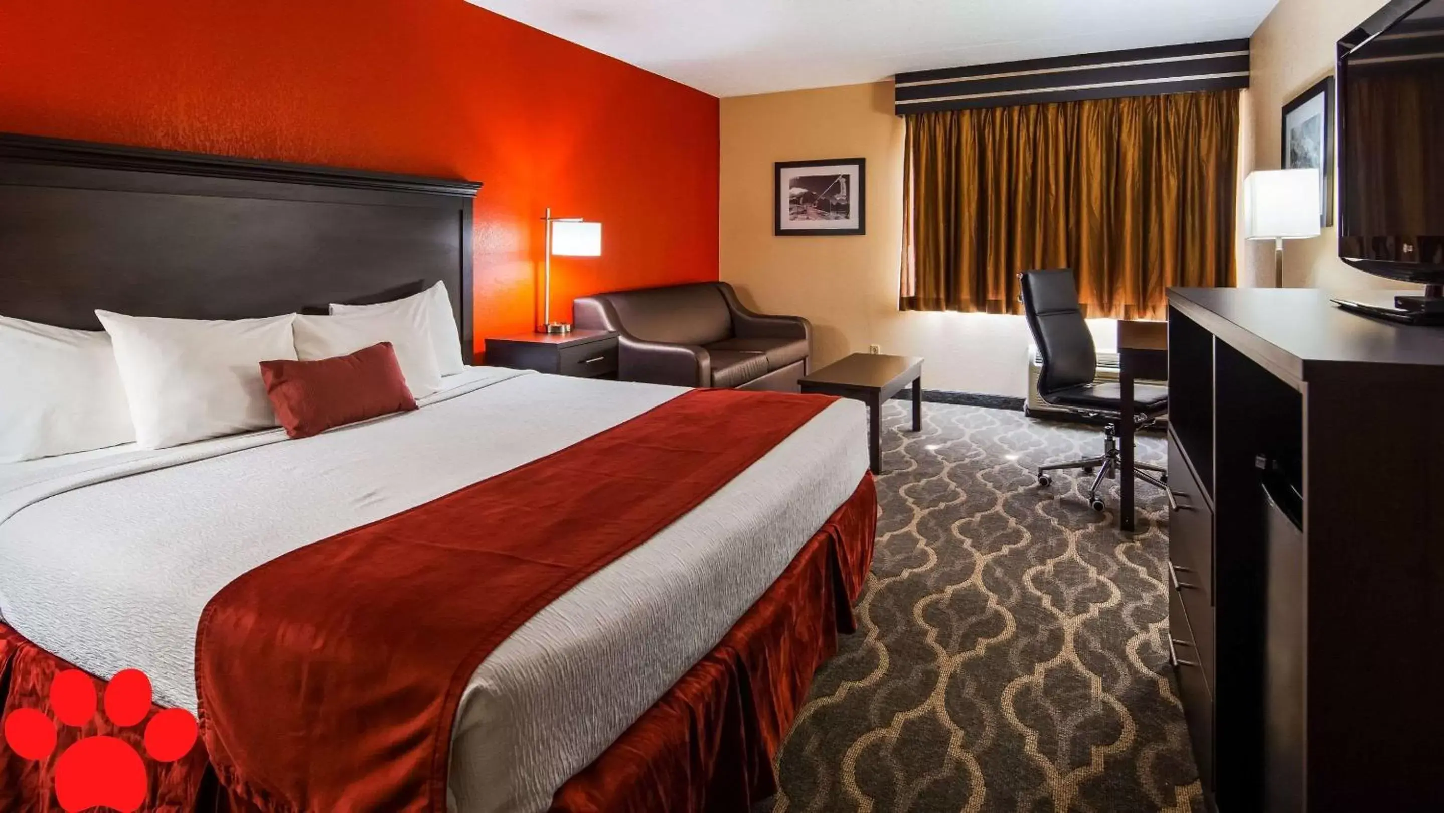 Bedroom, Bed in Best Western Inn at Blakeslee-Pocono
