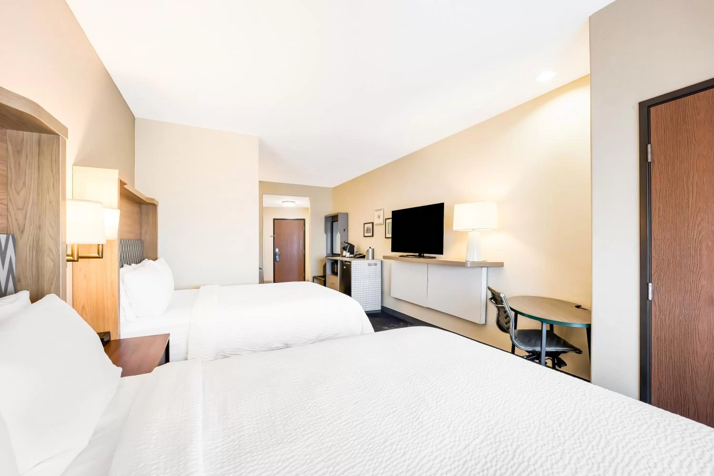 Bed in Holiday Inn - Brownsville by IHG