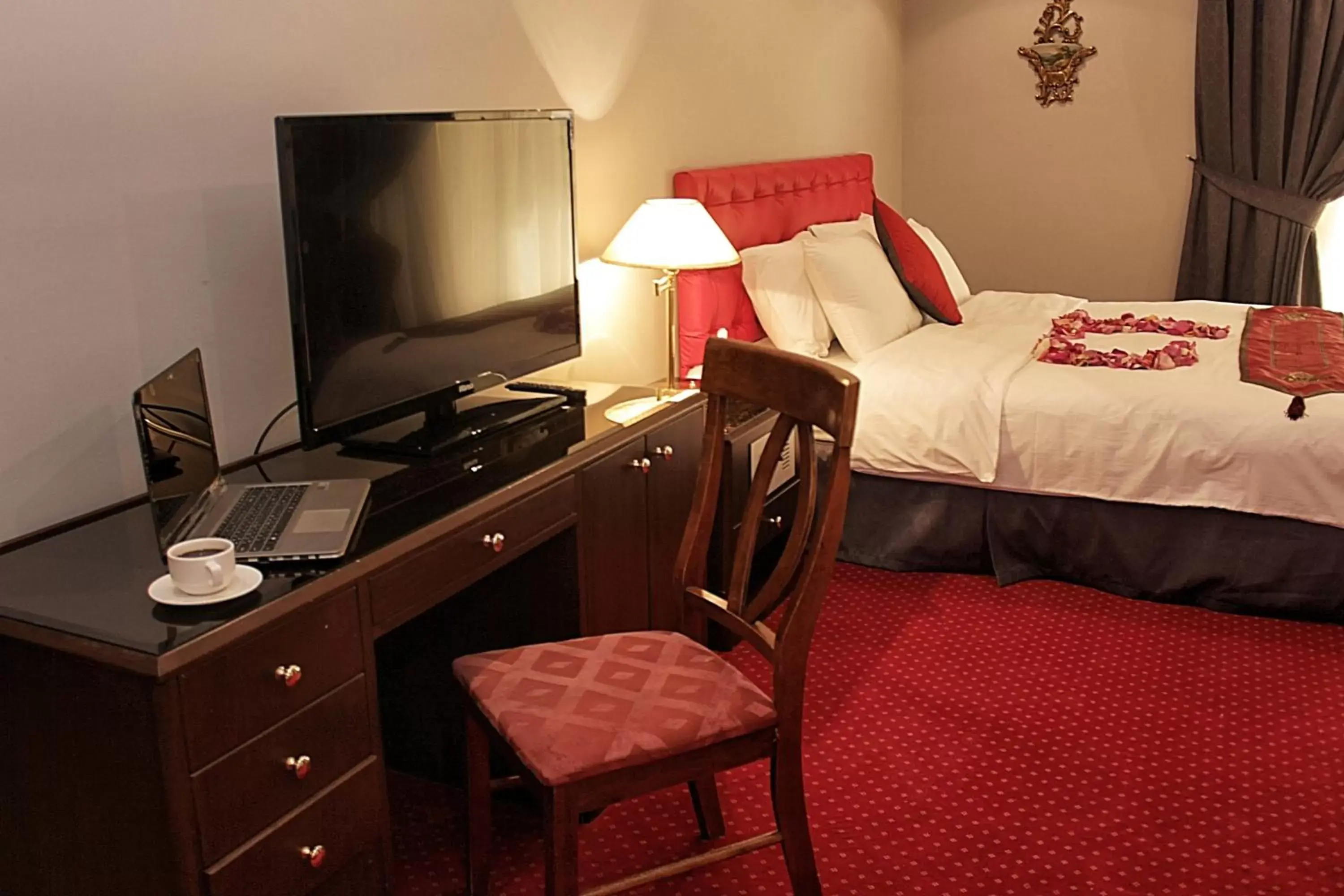 Bed in Carlton Tower Hotel Kuwait Bed in Carlton Tower Hotel Kuwait