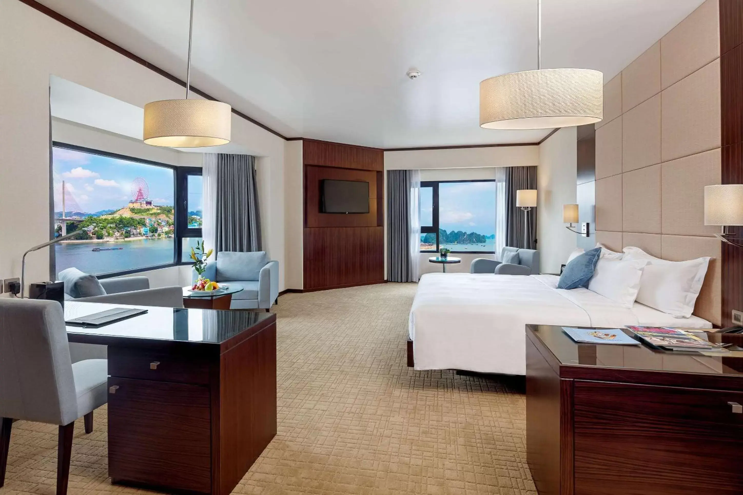 Photo of the whole room in Wyndham Legend Halong