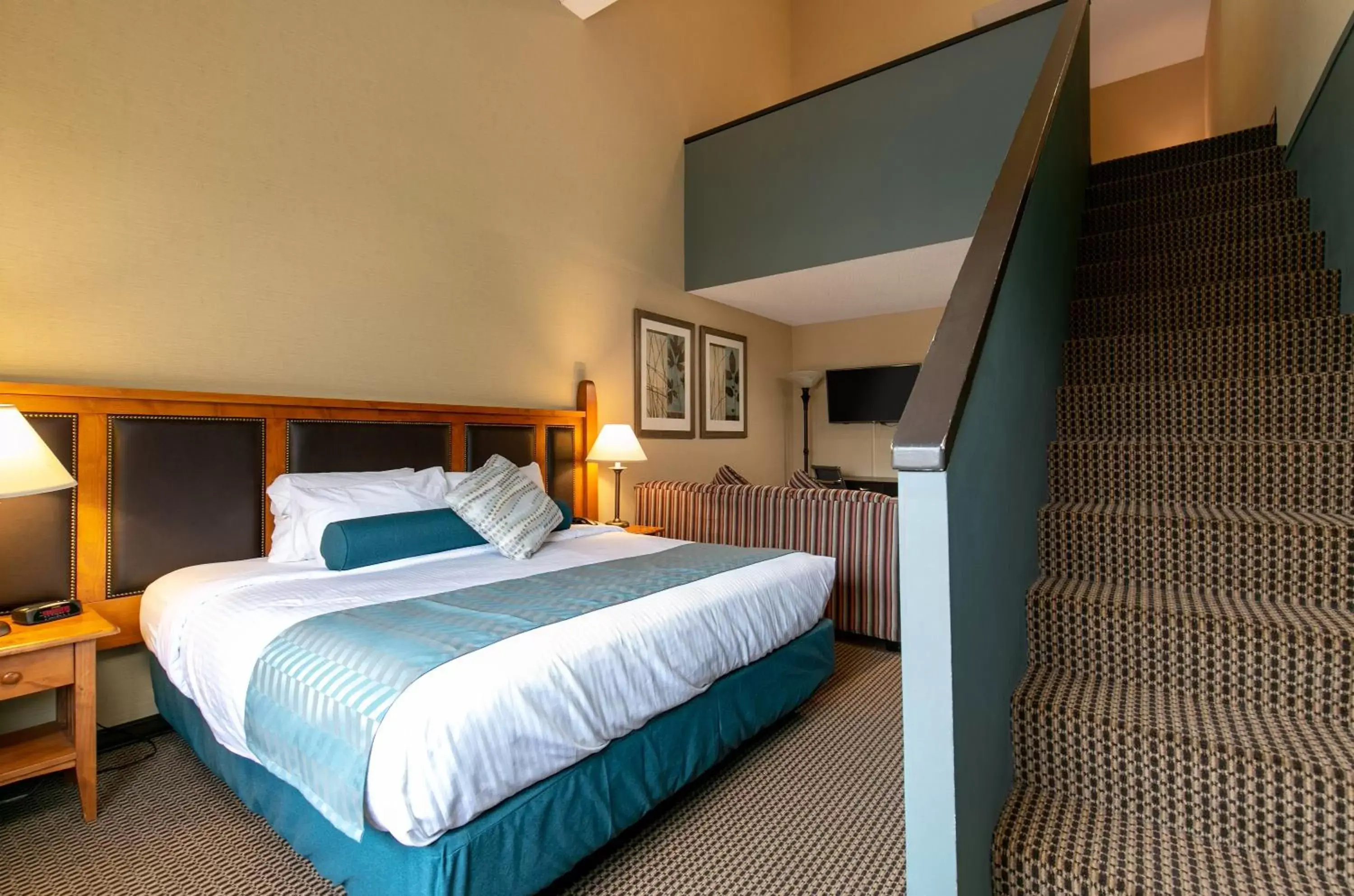 Bed in Blackcomb Lodge