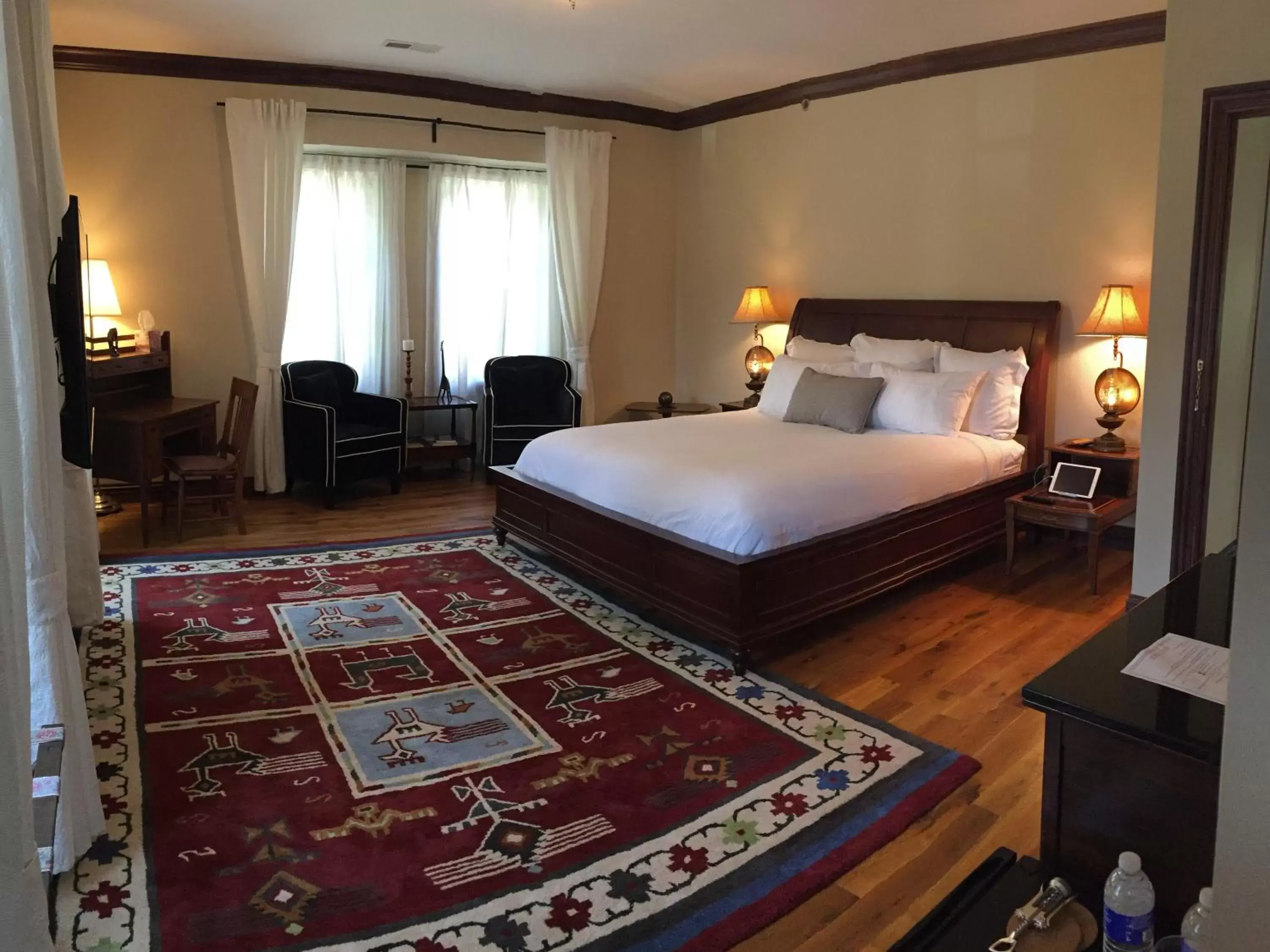 Bedroom, Bed in Dartmouth House