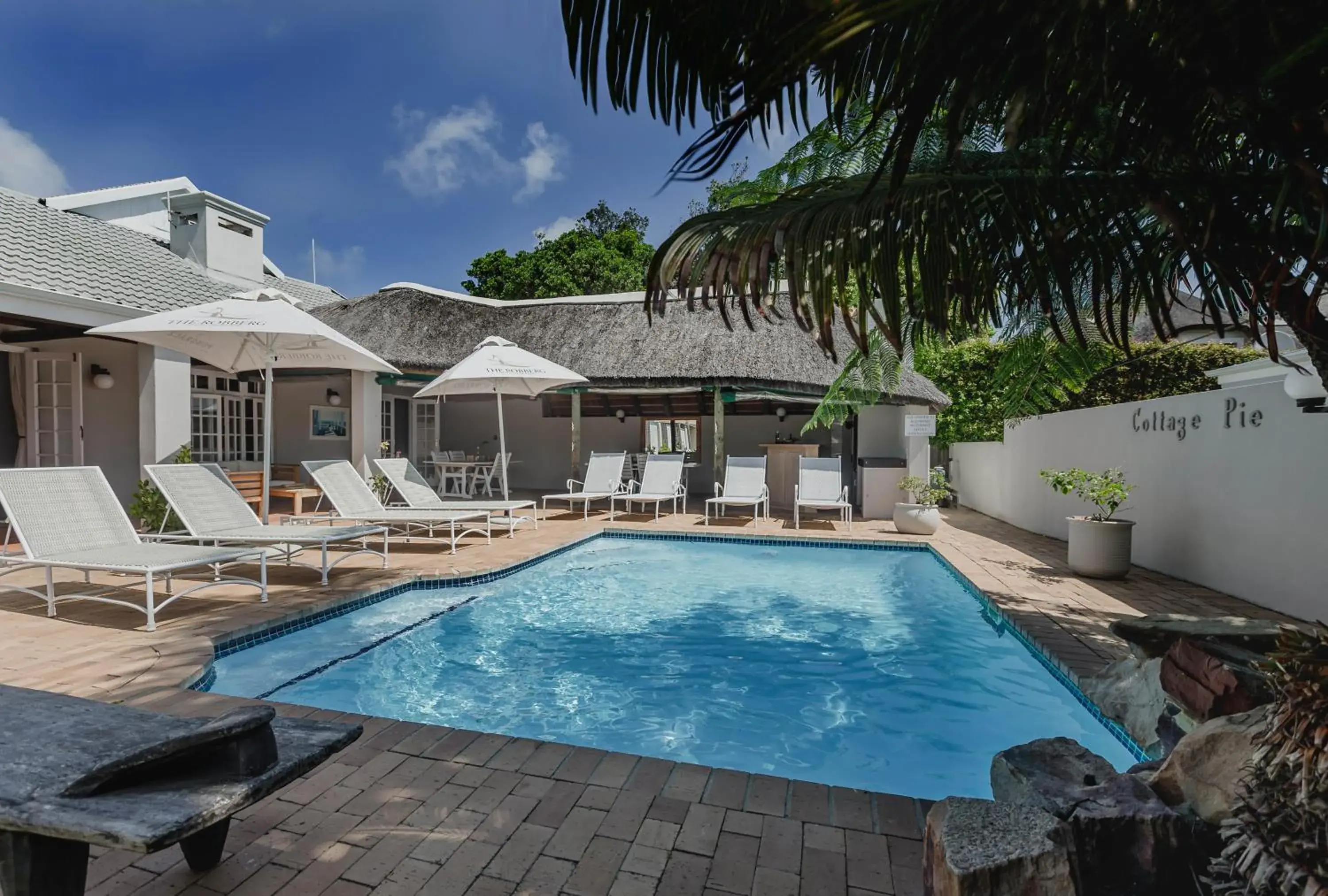 Property building, Swimming Pool in Robberg Beach Lodge - Lion Roars Hotels & Lodges
