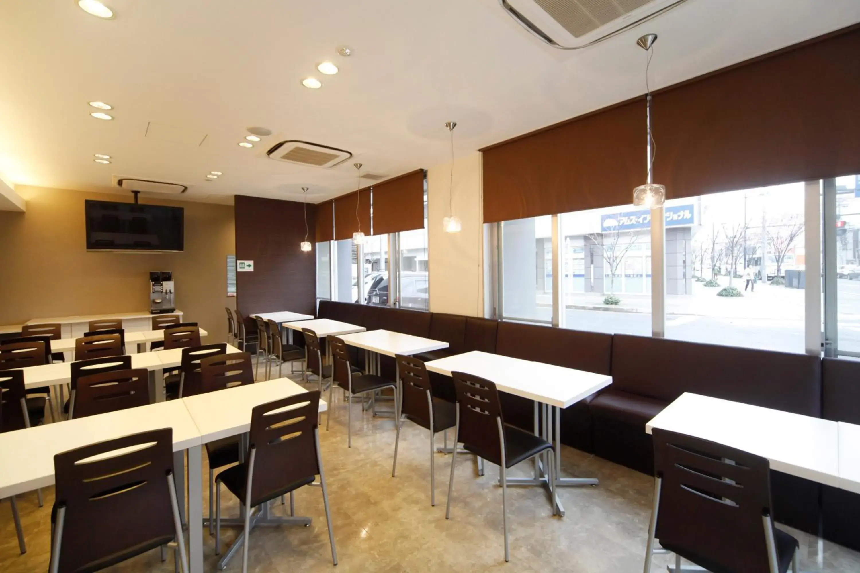 Restaurant/Places to Eat in Vessel Inn Hiroshima Ekimae
