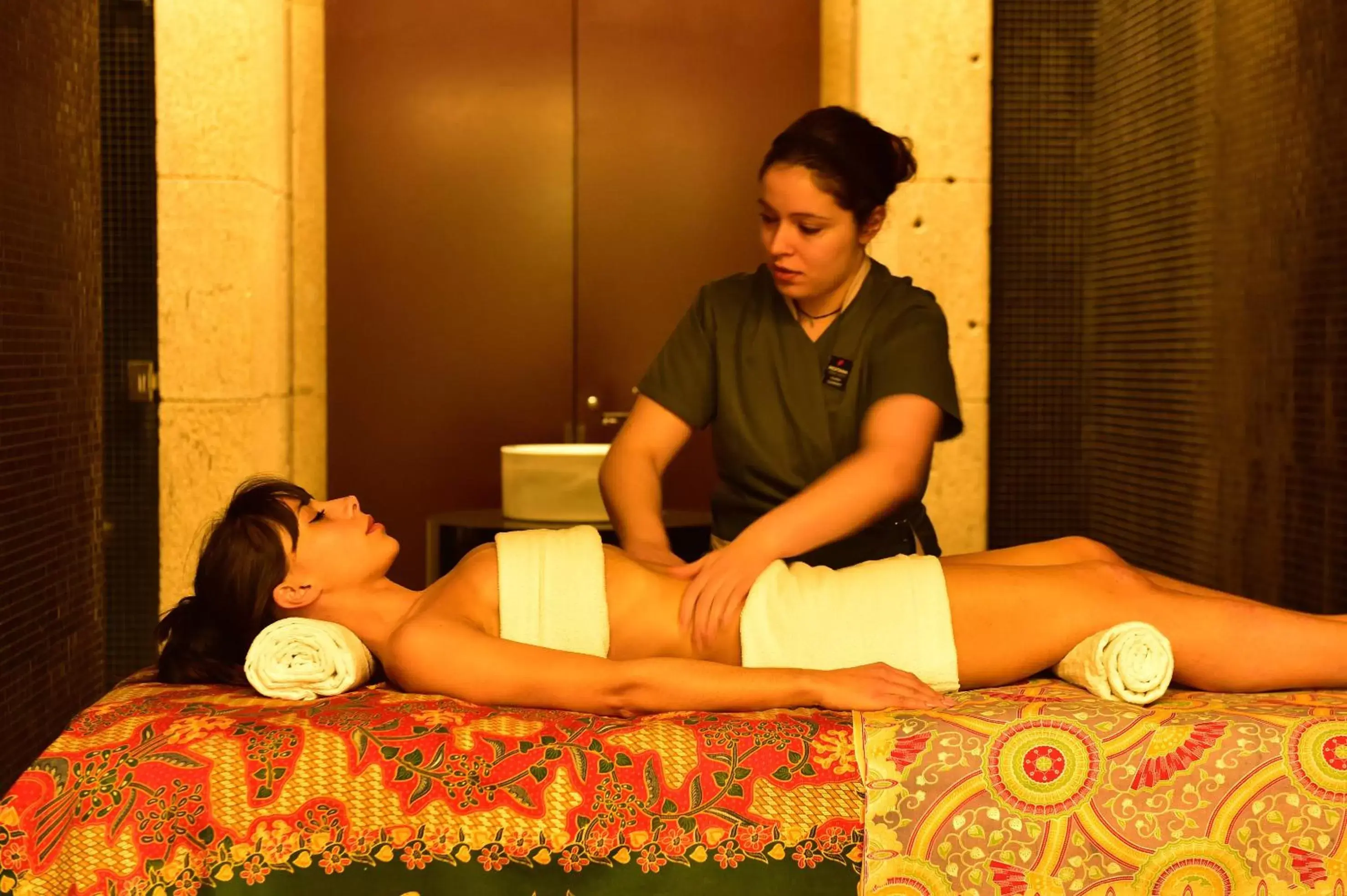 Massage, Spa/Wellness in Pousada De Viseu