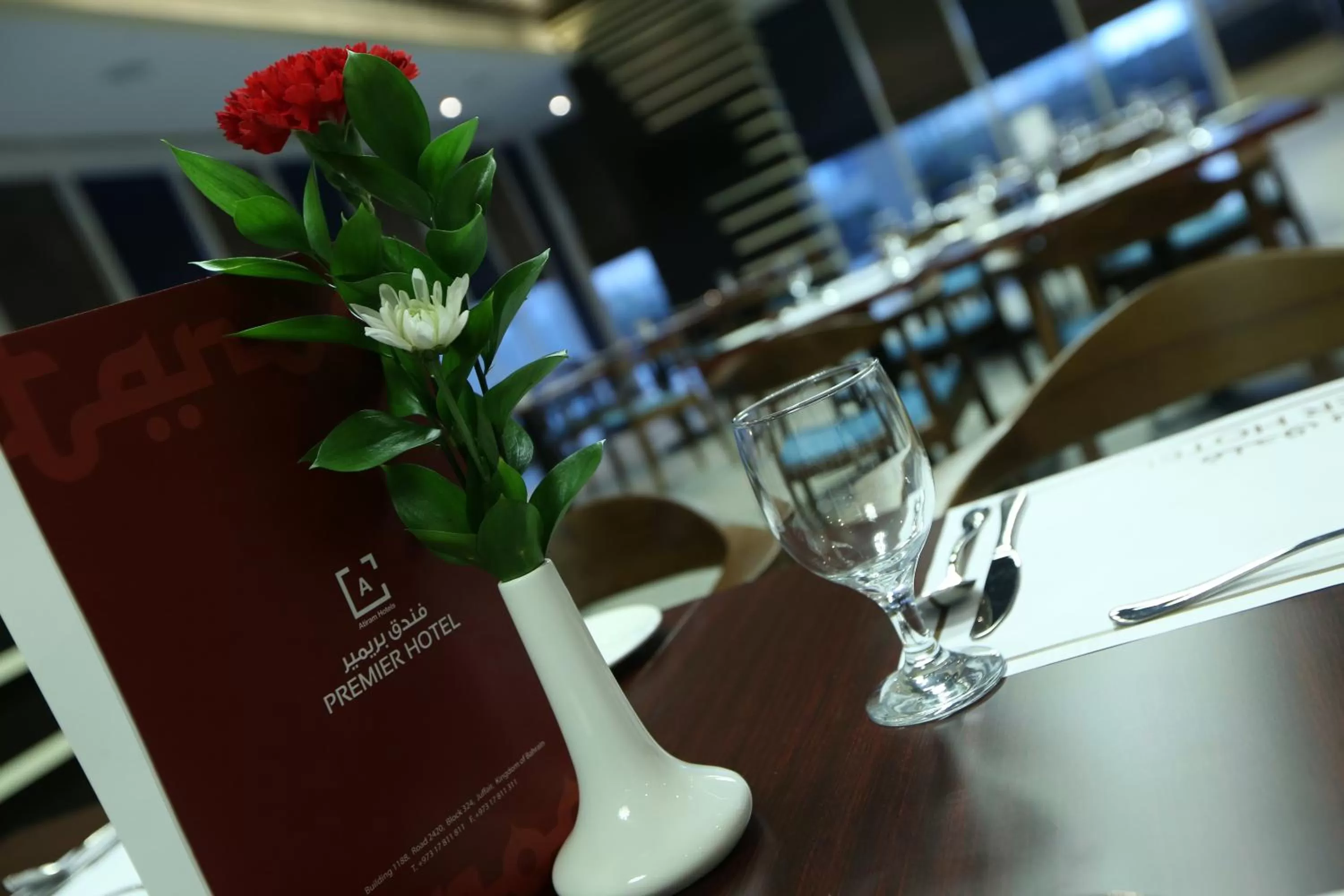 Restaurant/places to eat in Premier Hotel