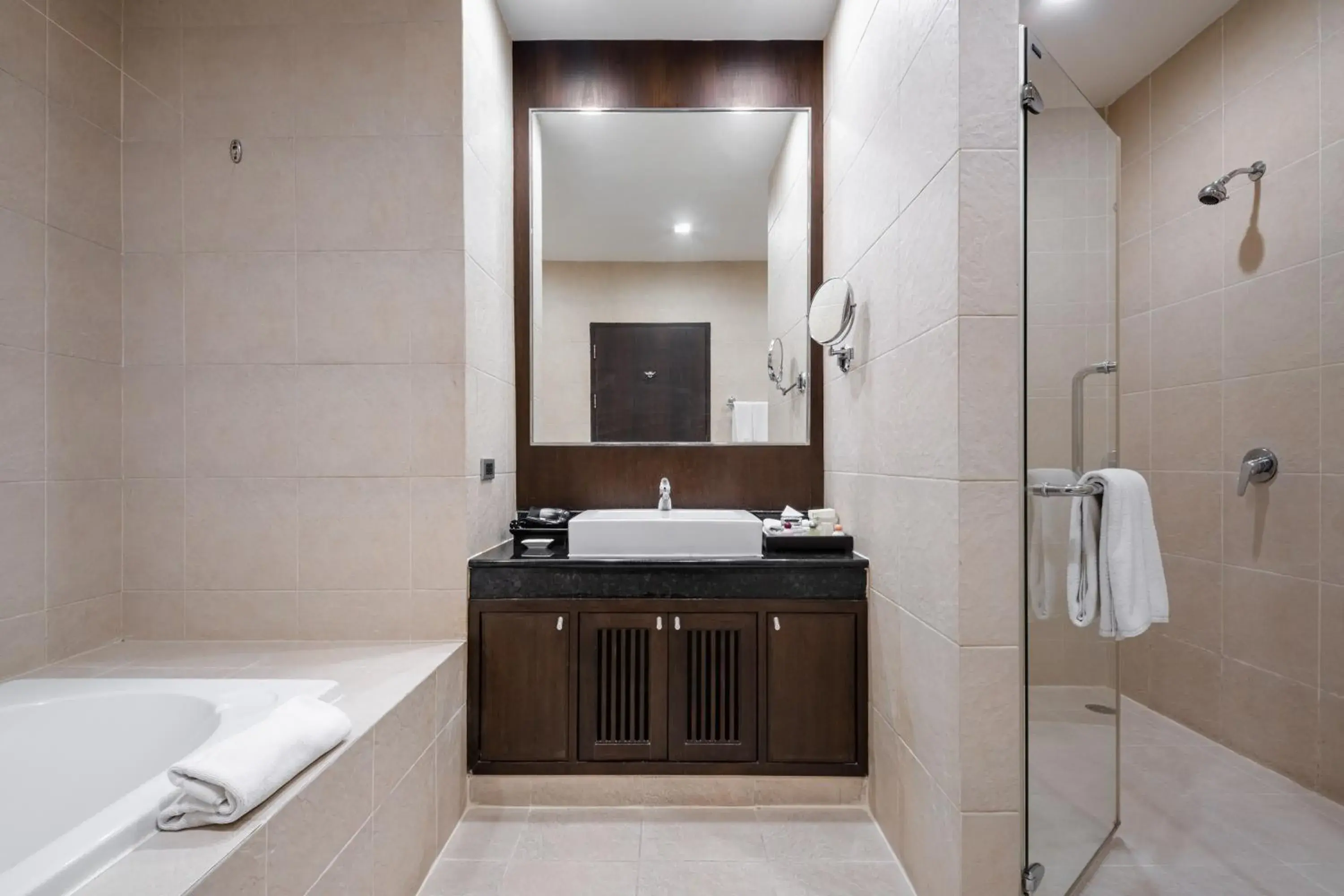 Shower, Bathroom in Grand Mercure Bangkok Asoke Residence
