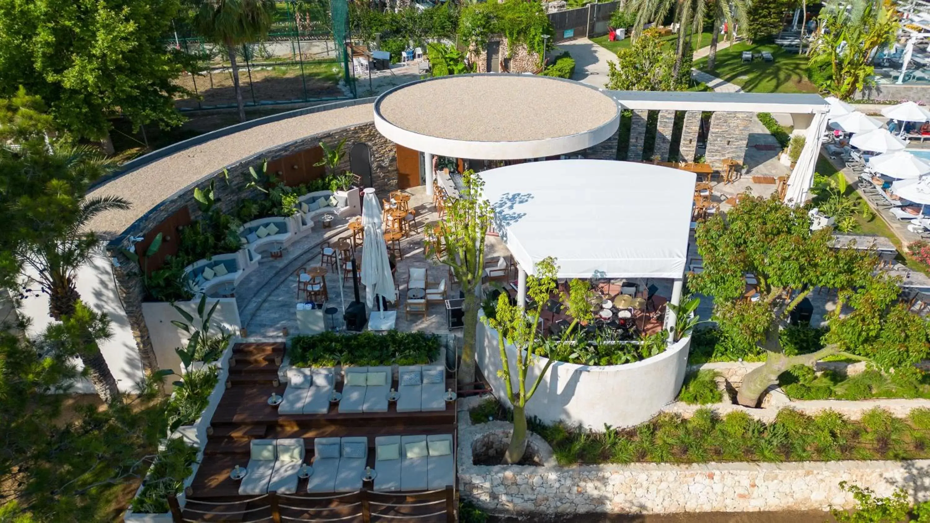 Lounge or bar, Bird's-eye View in Akra Hotel