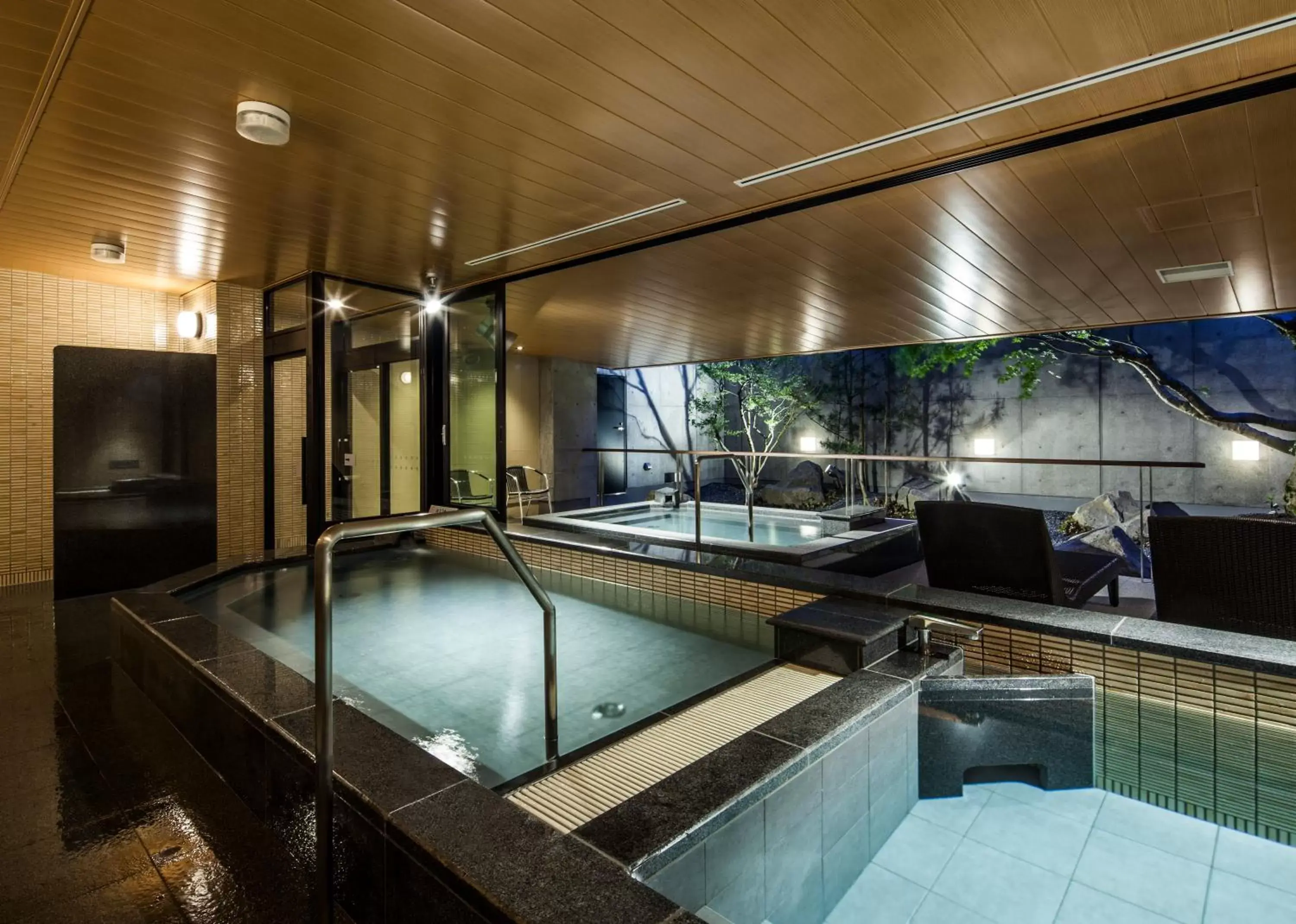 Public Bath, Swimming Pool in Fukui Manten Hotel Ekimae