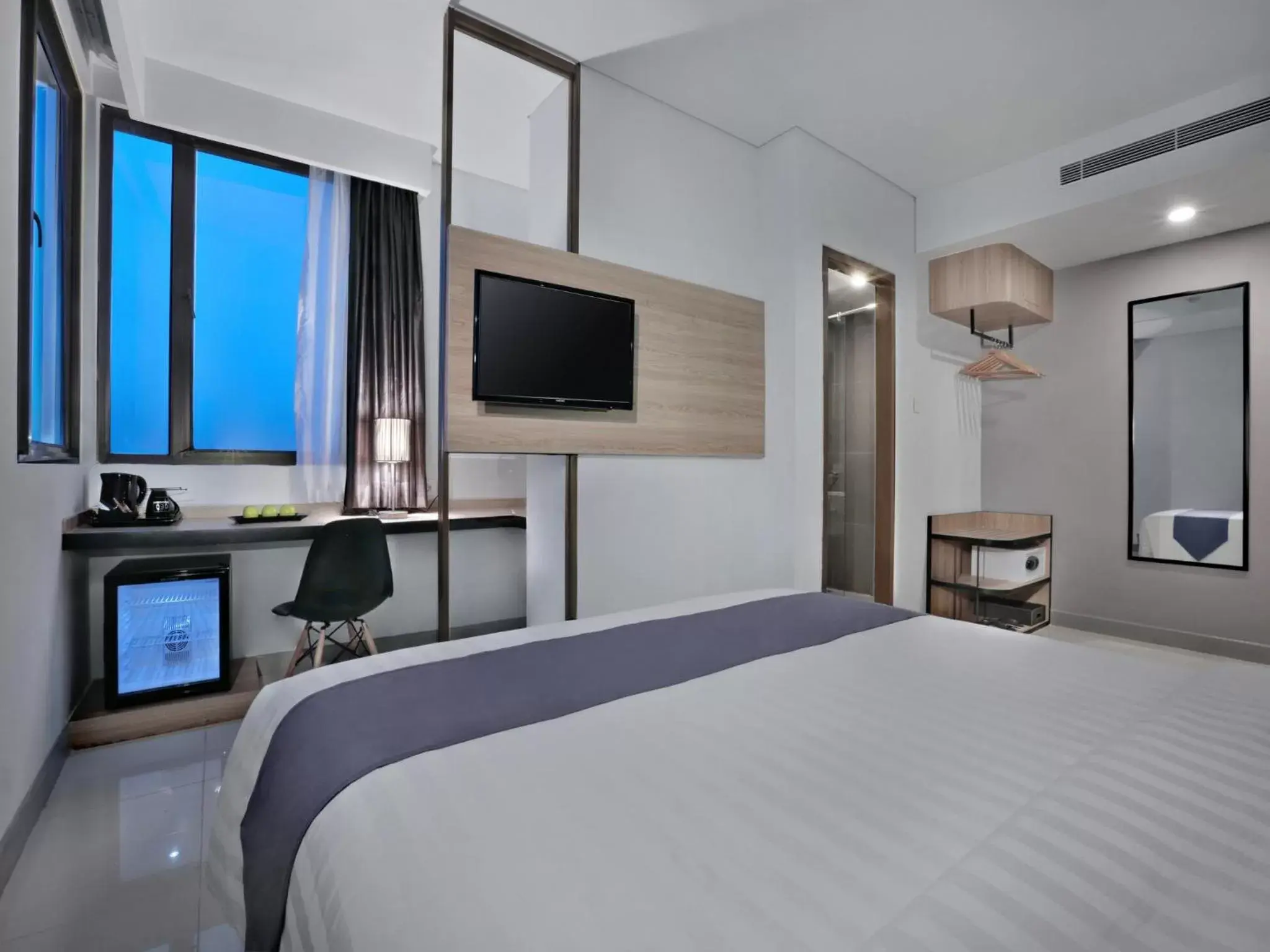 Bed in Hotel Neo Gajah Mada Pontianak by ASTON