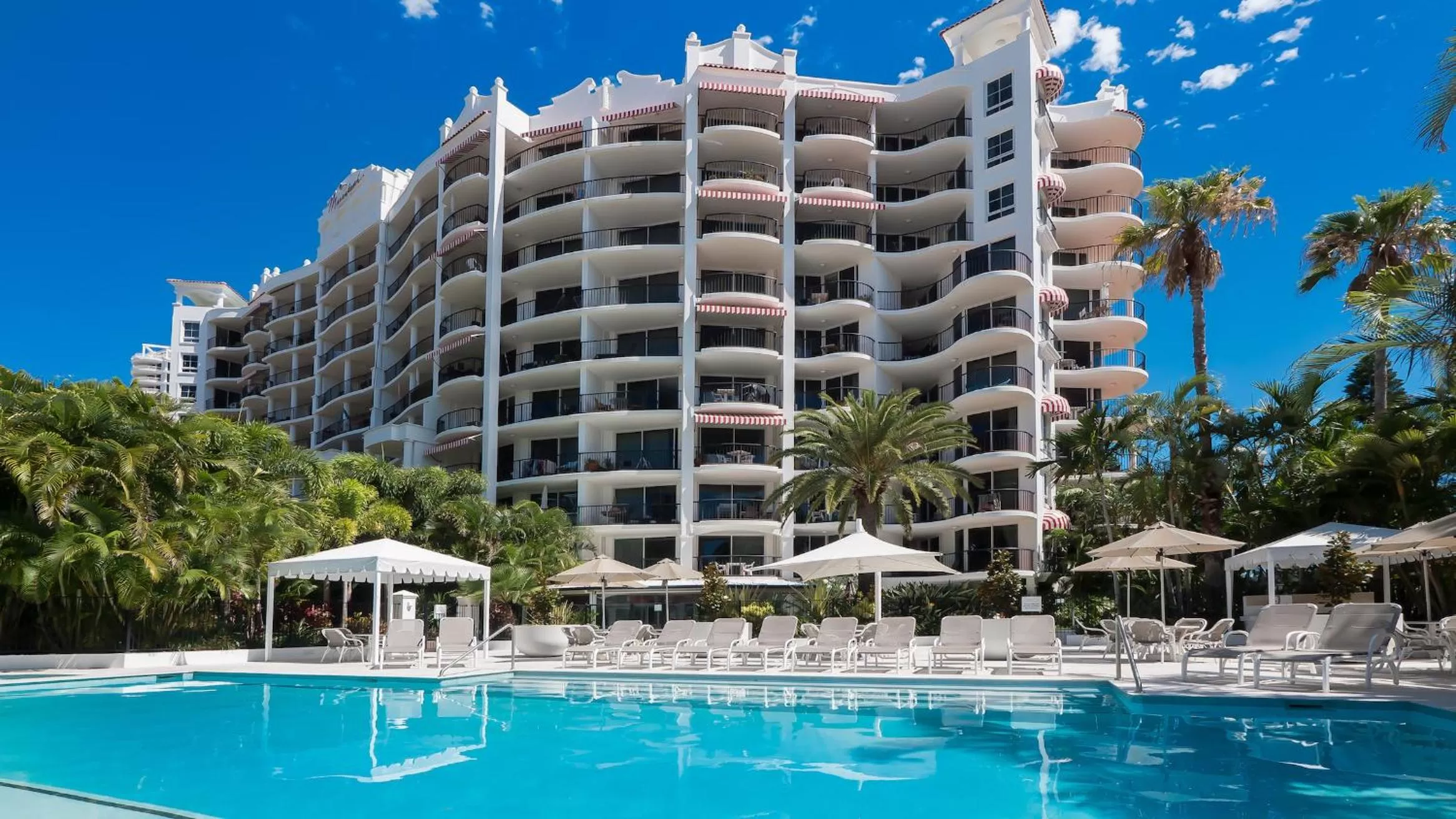 Swimming pool in Marrakesh Apartments