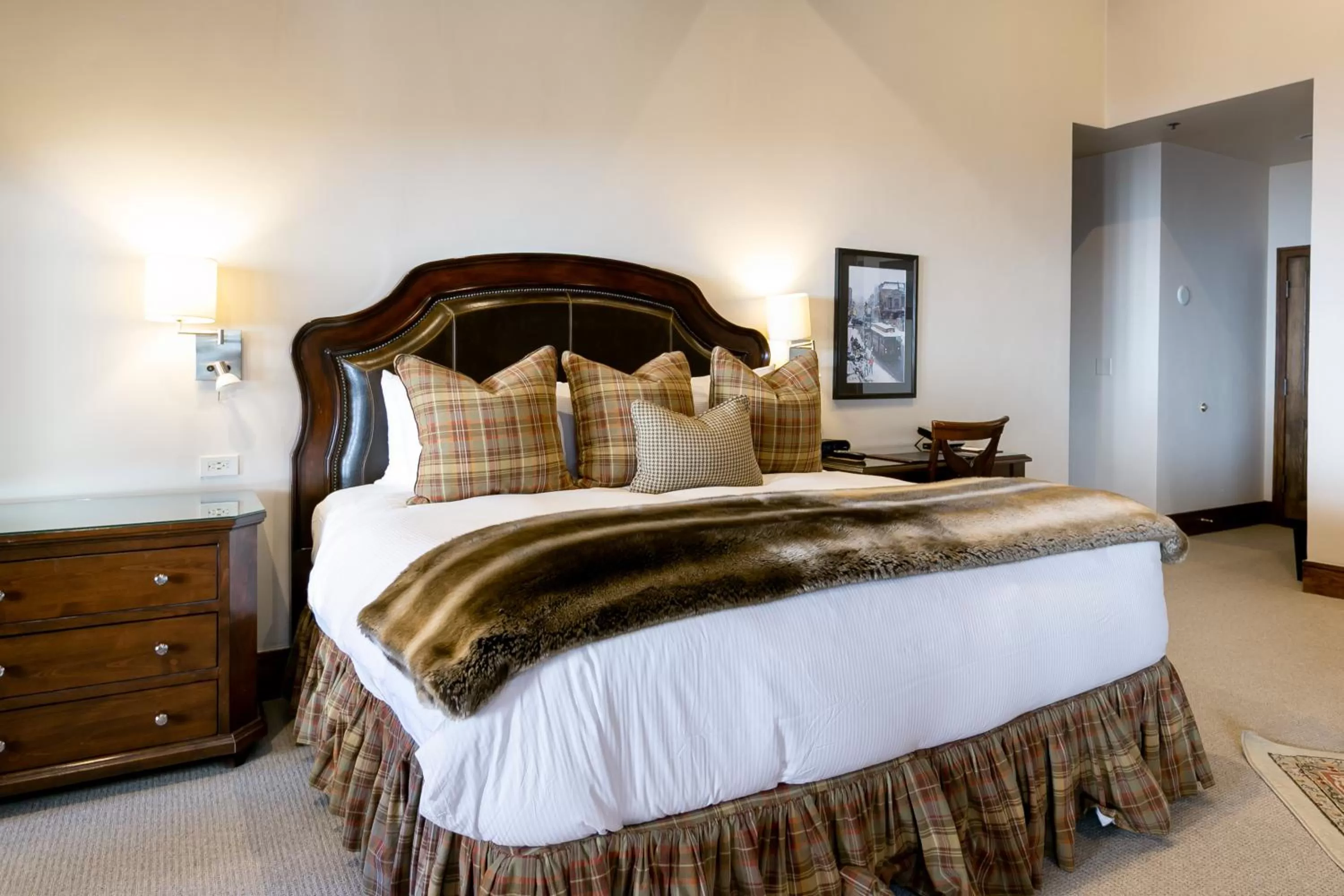 Bedroom, Bed in Stein Eriksen Lodge Deer Valley