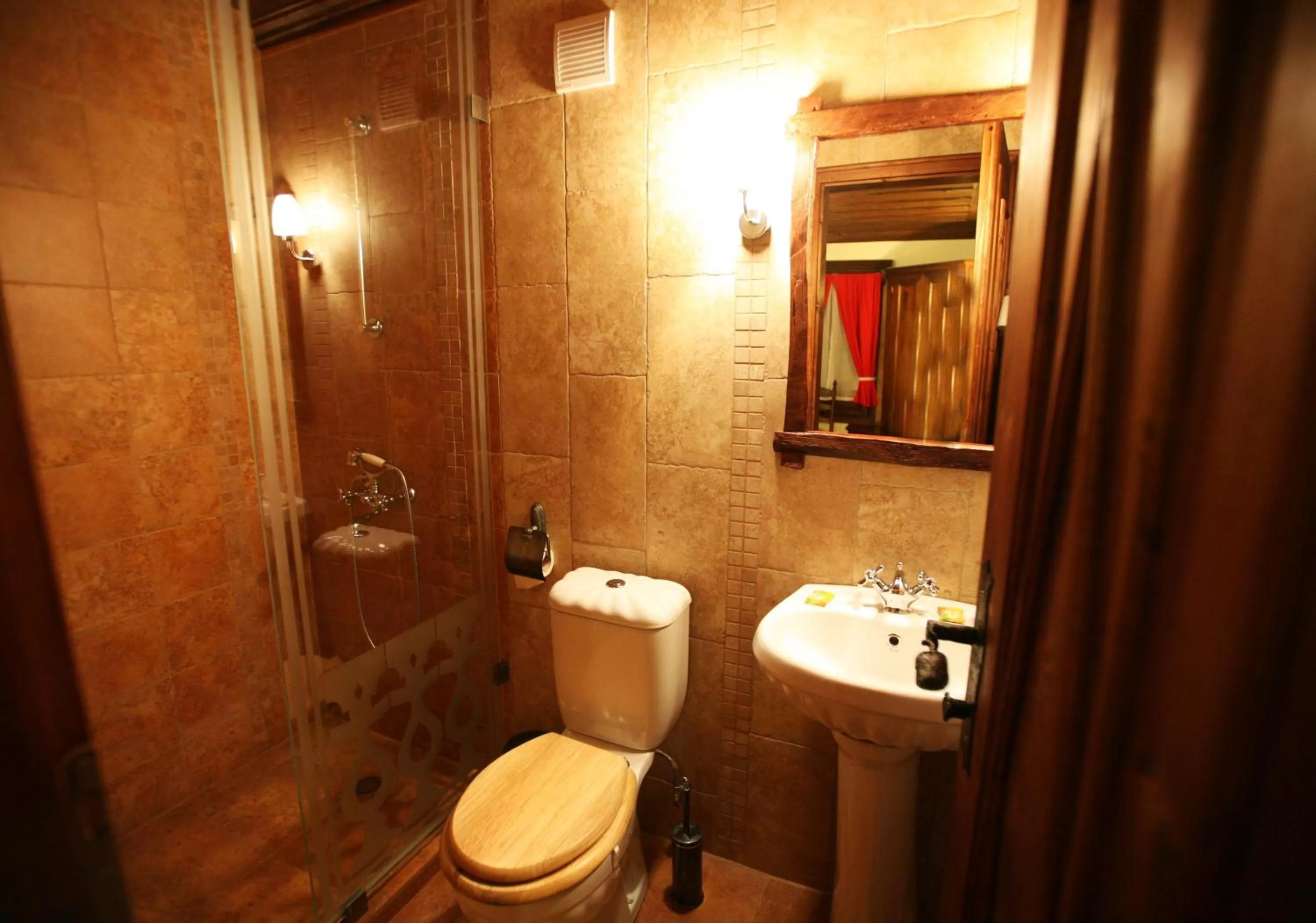 Bathroom in Djudjeva Kyshta Hotel