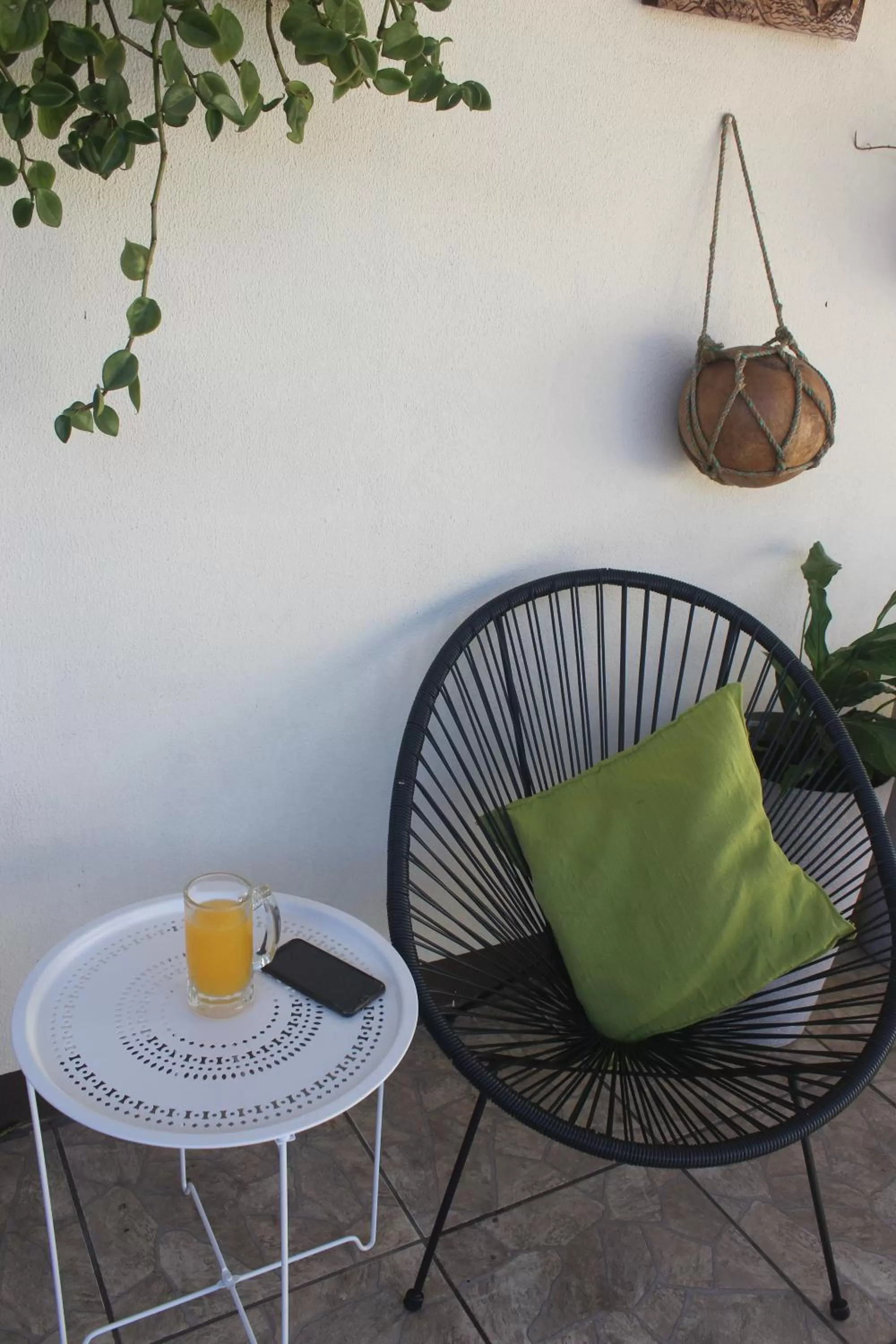 Patio in Berlor Airport Inn