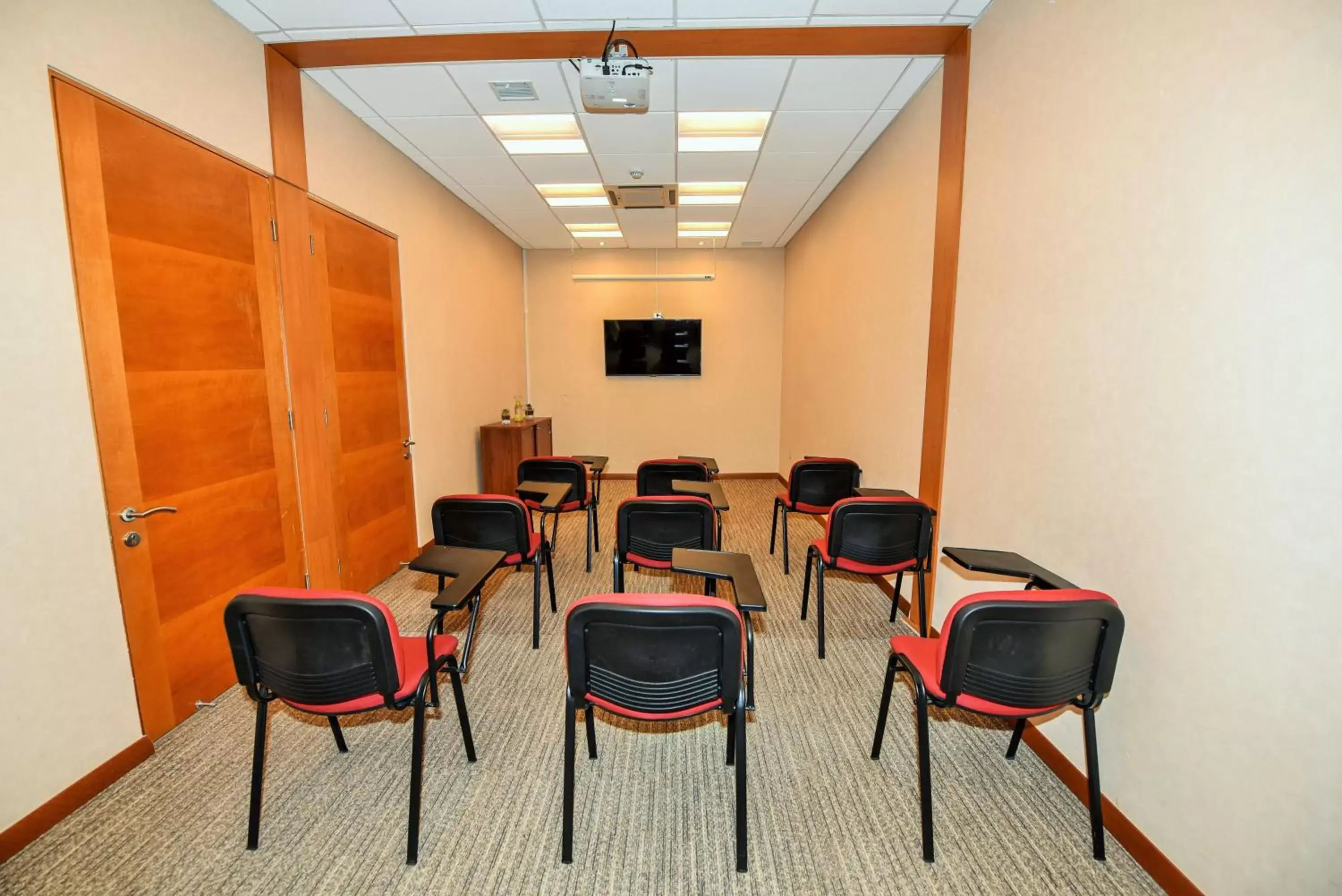 Business facilities in Geotel Antofagasta