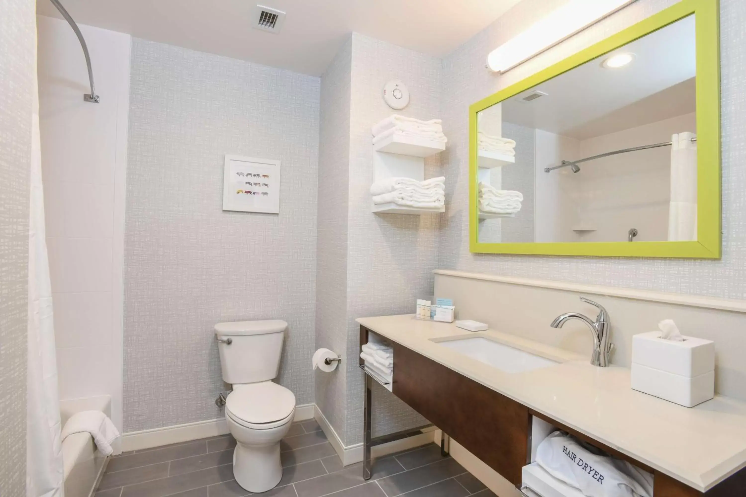 Bathroom in Hampton Inn & Suites Cincinnati Liberty Township