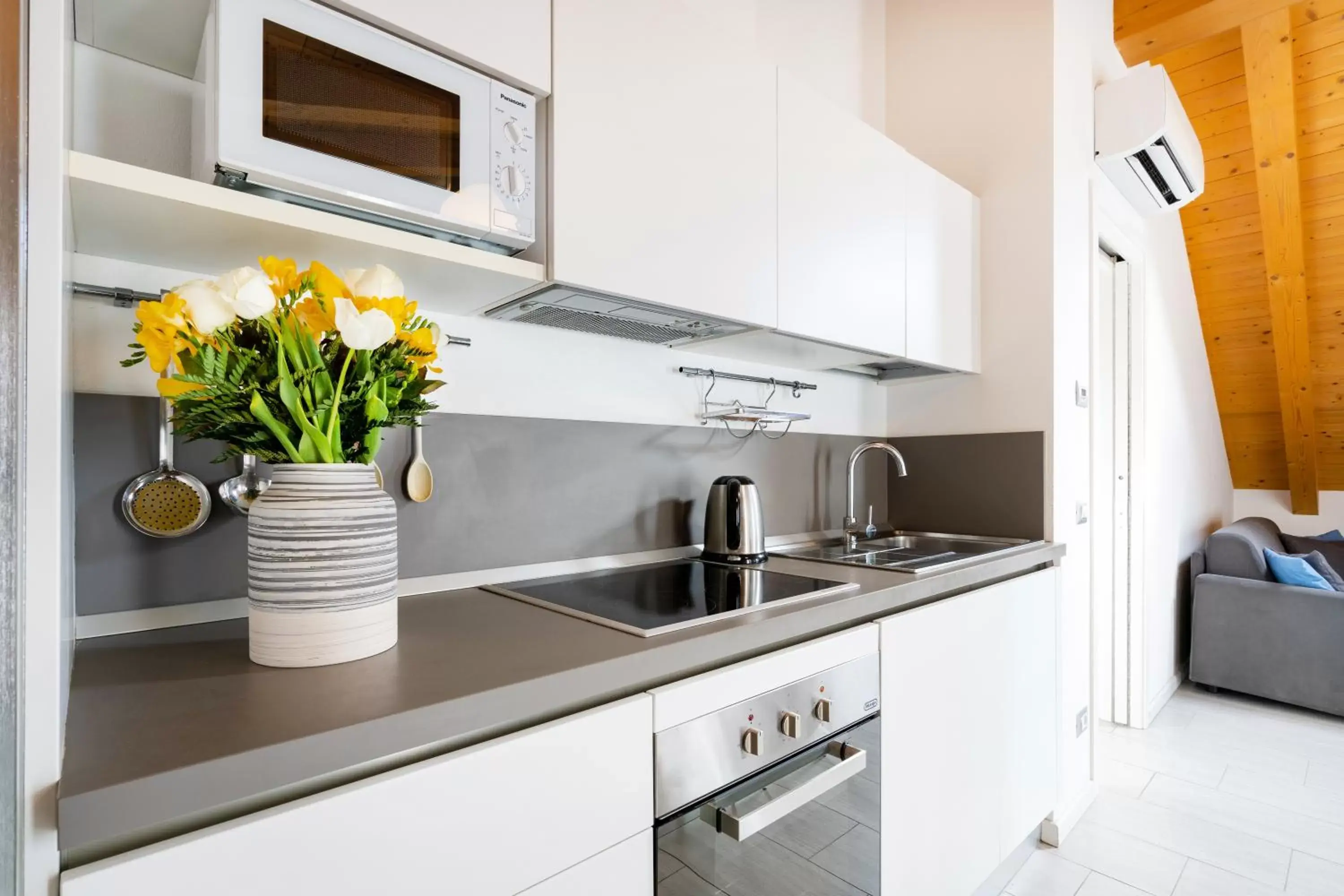 Kitchen/Kitchenette in Ca' Degli Antichi Giardini Apartments