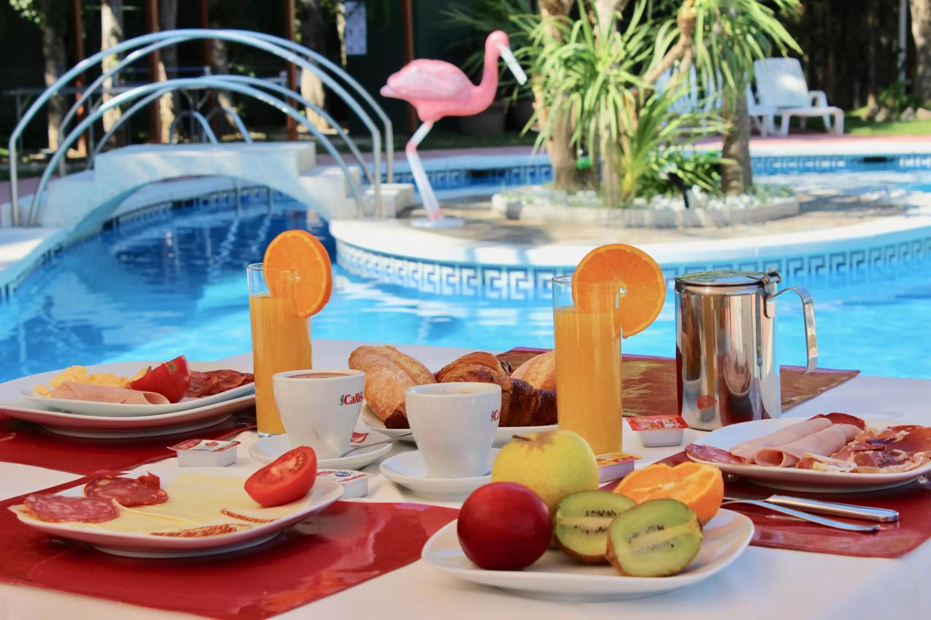 Food and drinks in Ampuria Inn