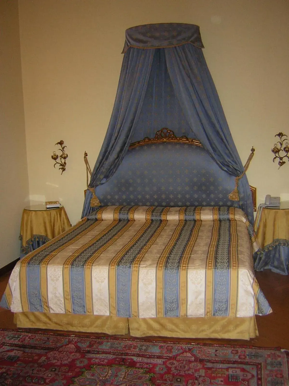 Bed in Park Hotel Villa Potenziani