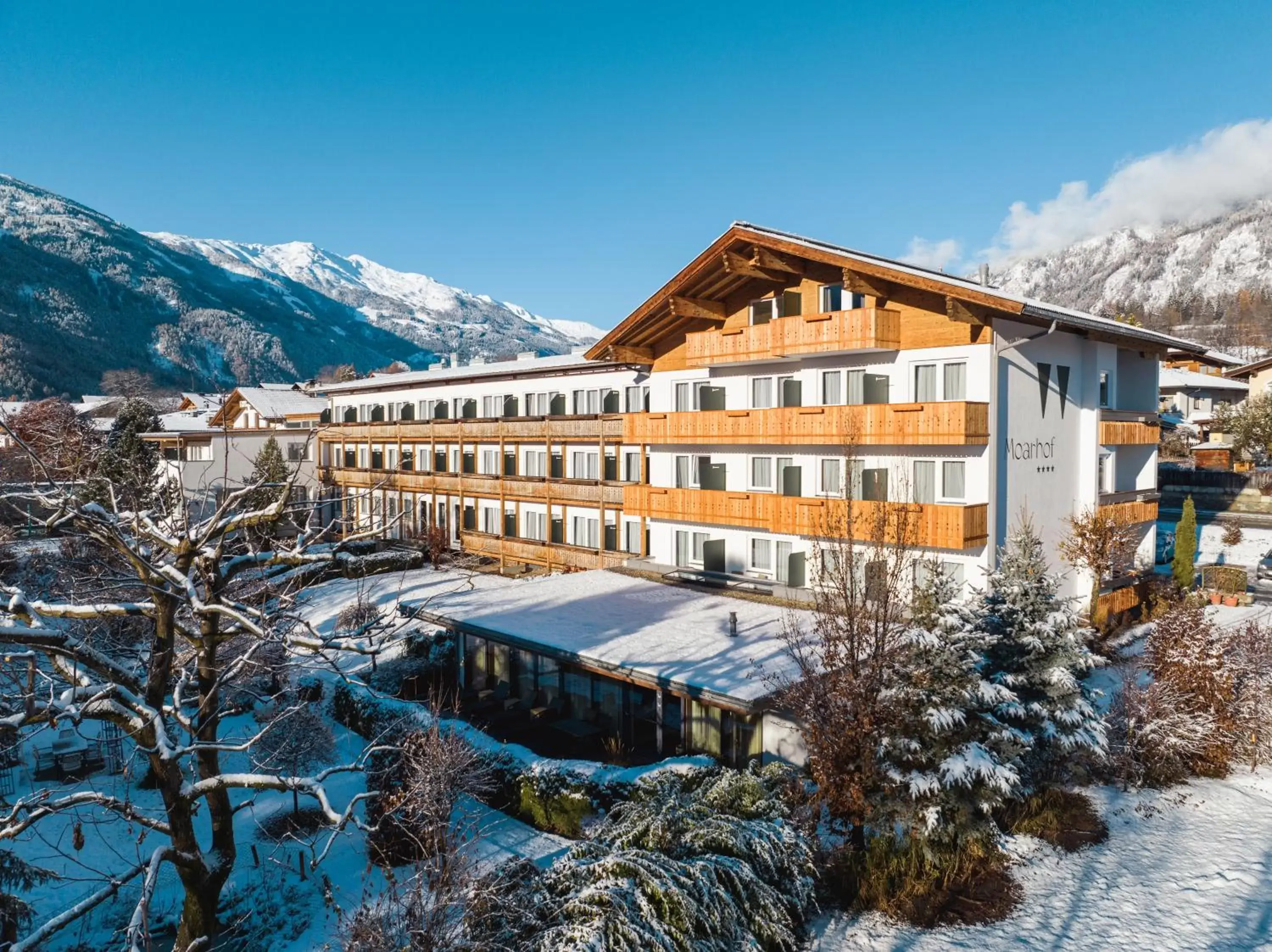 Property building, Winter in Hotel Moarhof