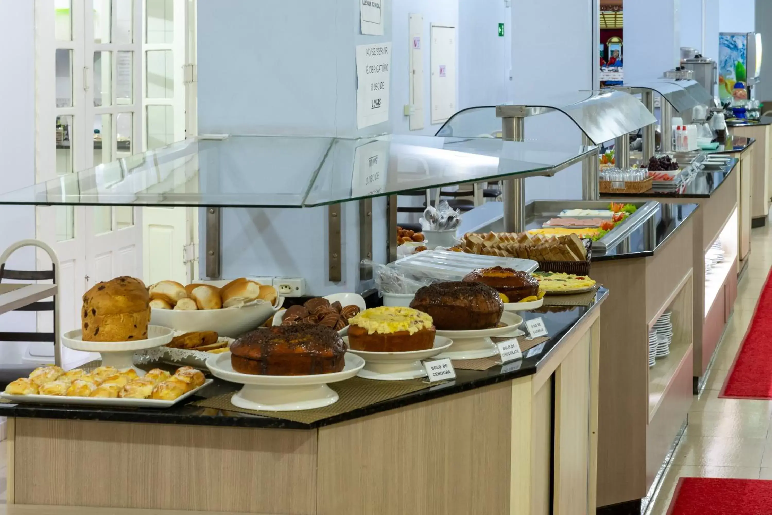 Restaurant/places to eat in Hotel Baviera Iguassu Restaurant/places to eat in Hotel Baviera Iguassu