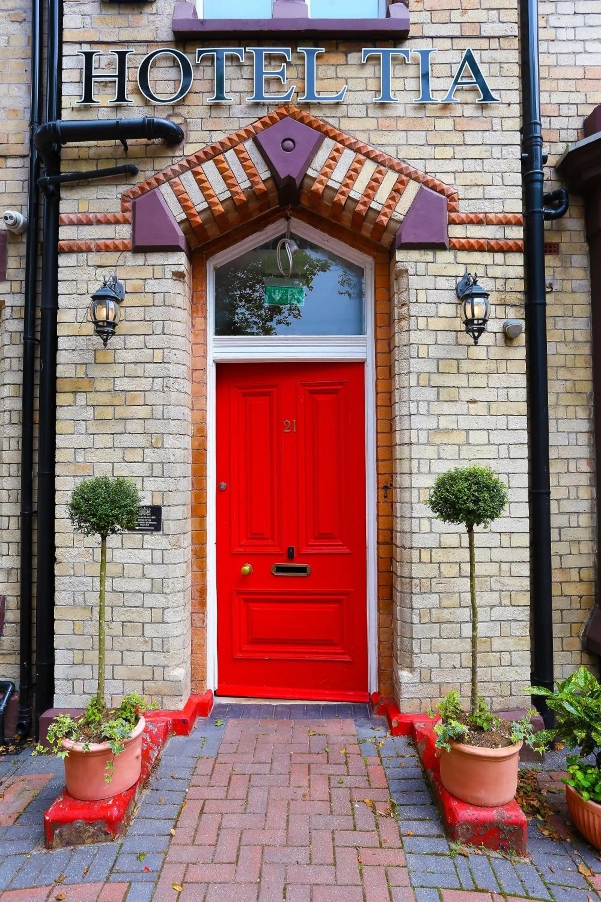 Facade/entrance in Hotel Tia