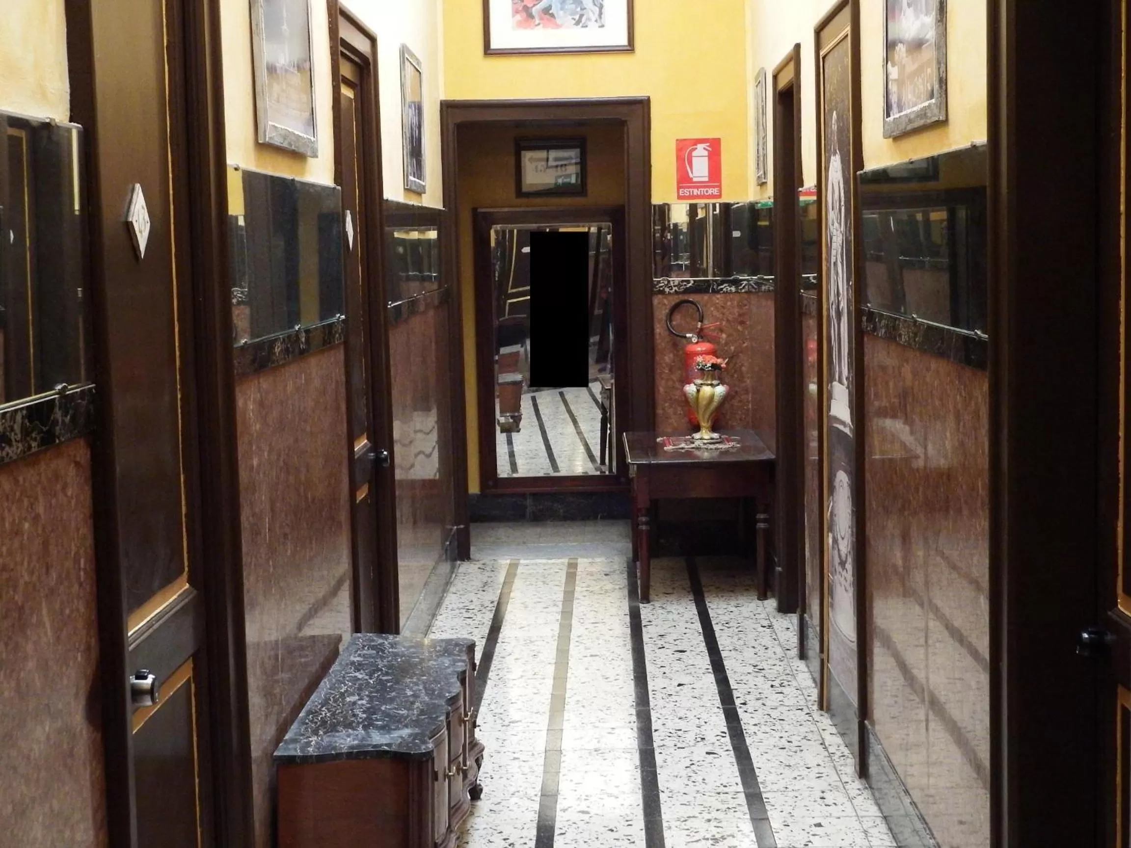 Decorative detail in Hotel Touring