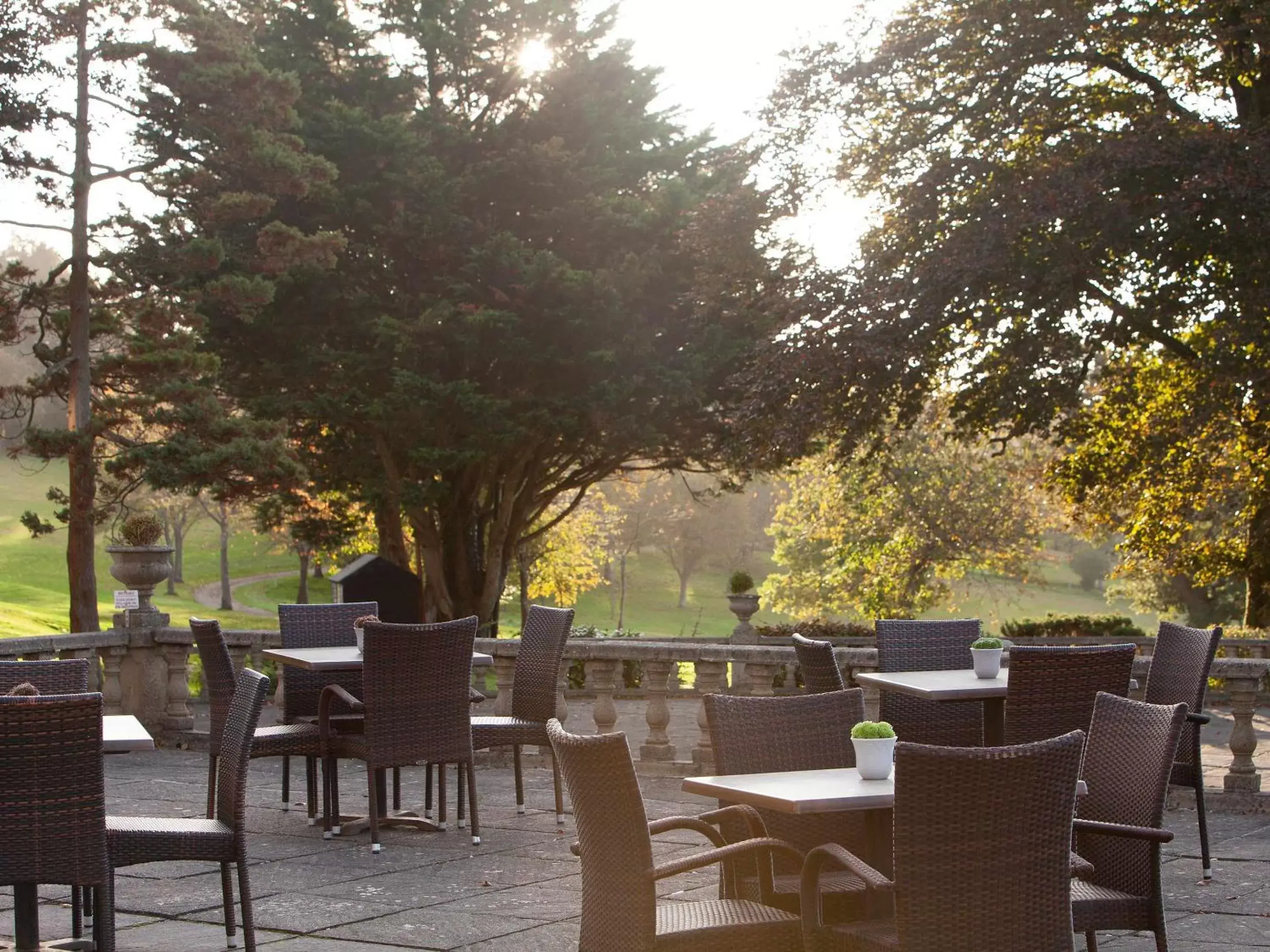 Balcony/Terrace, Restaurant/Places to Eat in Elfordleigh Hotel