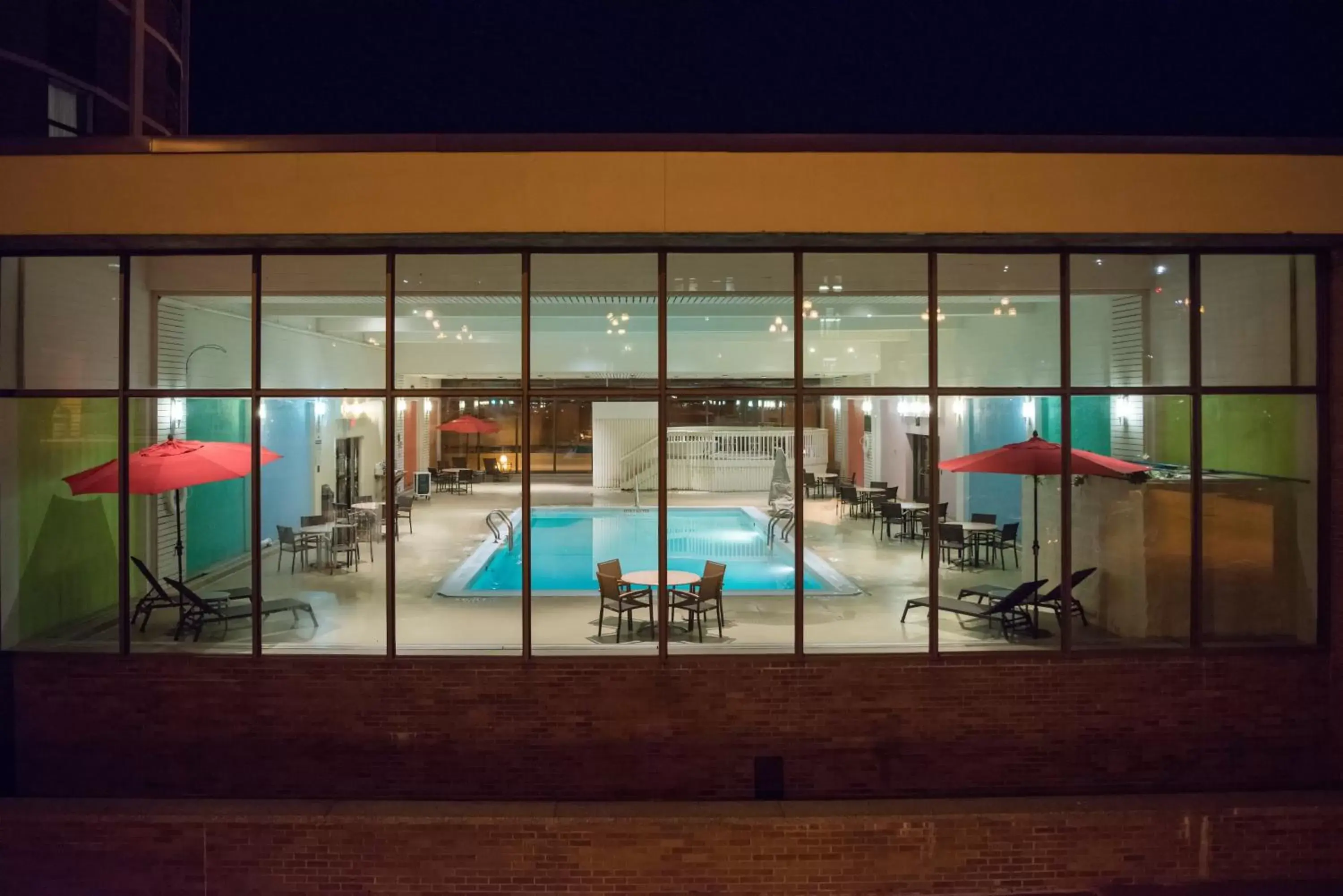 Night, Swimming Pool in Radisson Hotel Duluth-Harborview