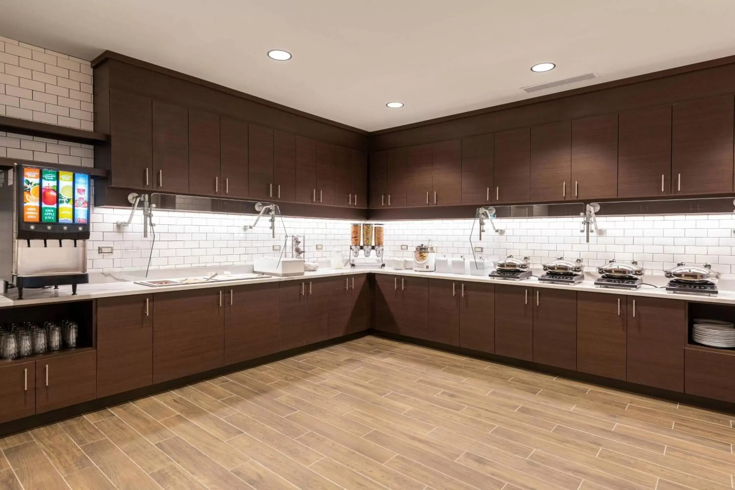 Breakfast, Kitchen/Kitchenette in Residence Inn by Marriott Indianapolis South/Greenwood