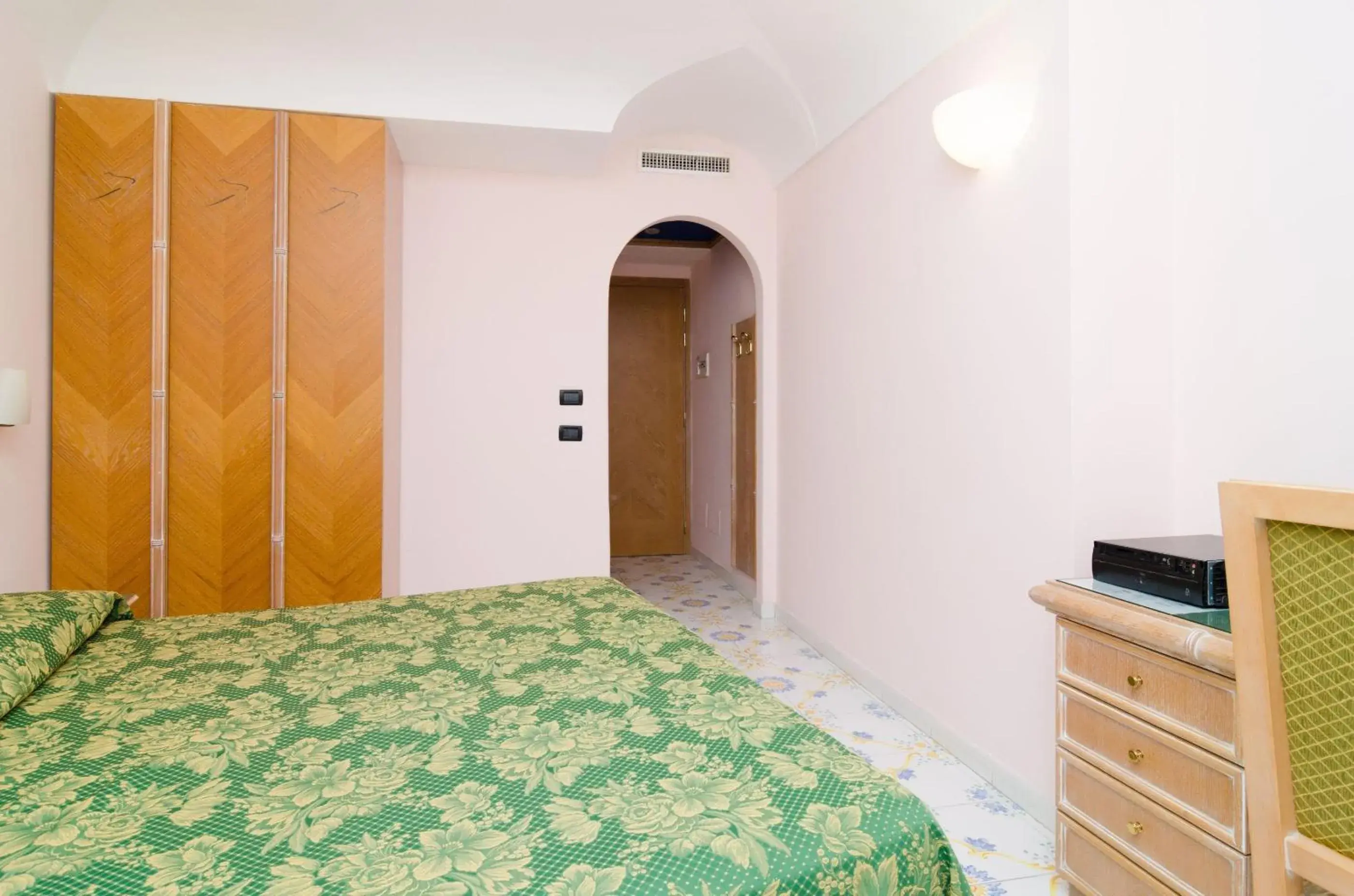 Photo of the whole room in Hotel Terme Saint Raphael Photo of the whole room in Hotel Terme Saint Raphael