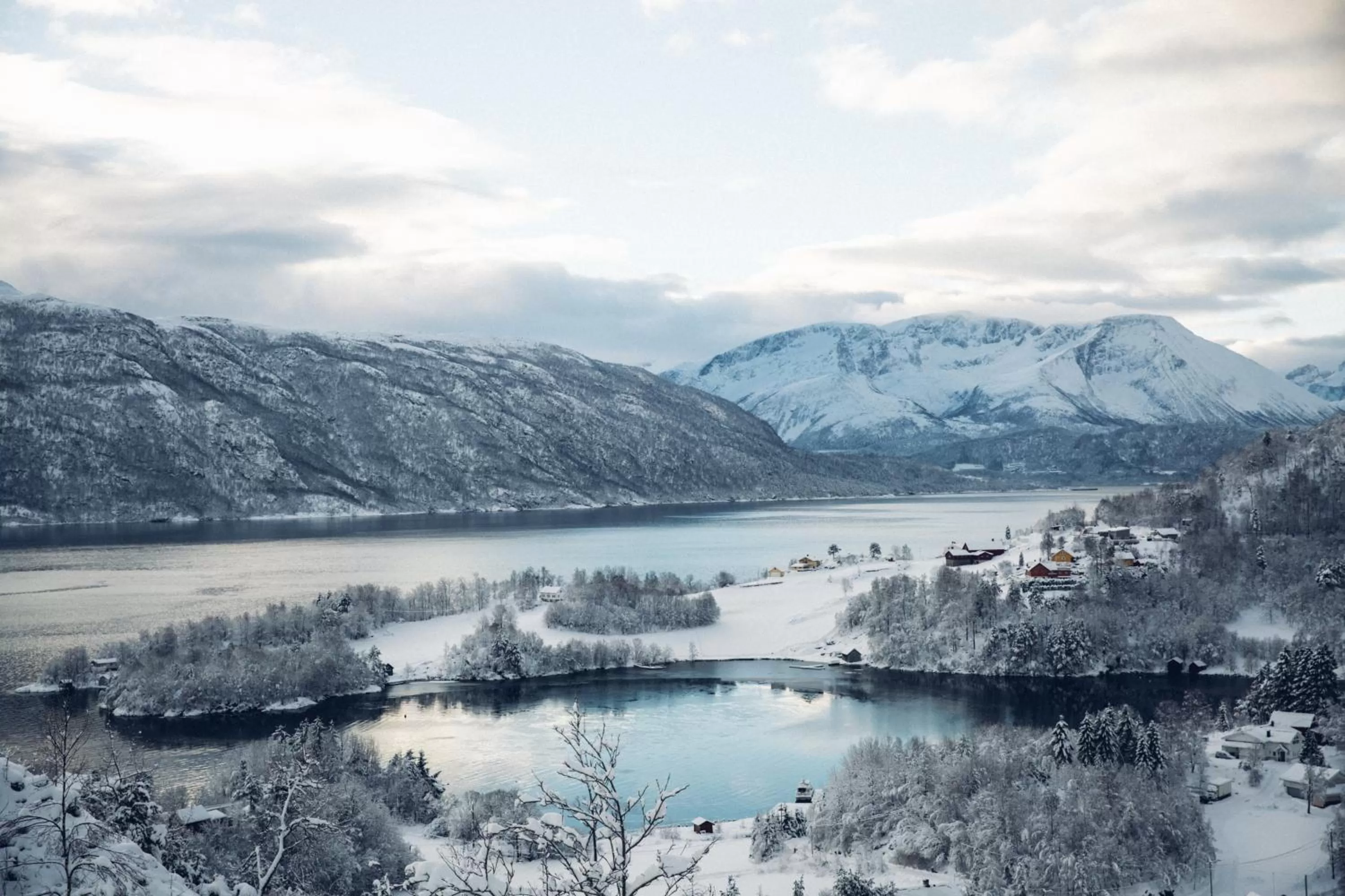 Winter in Storfjord Hotel