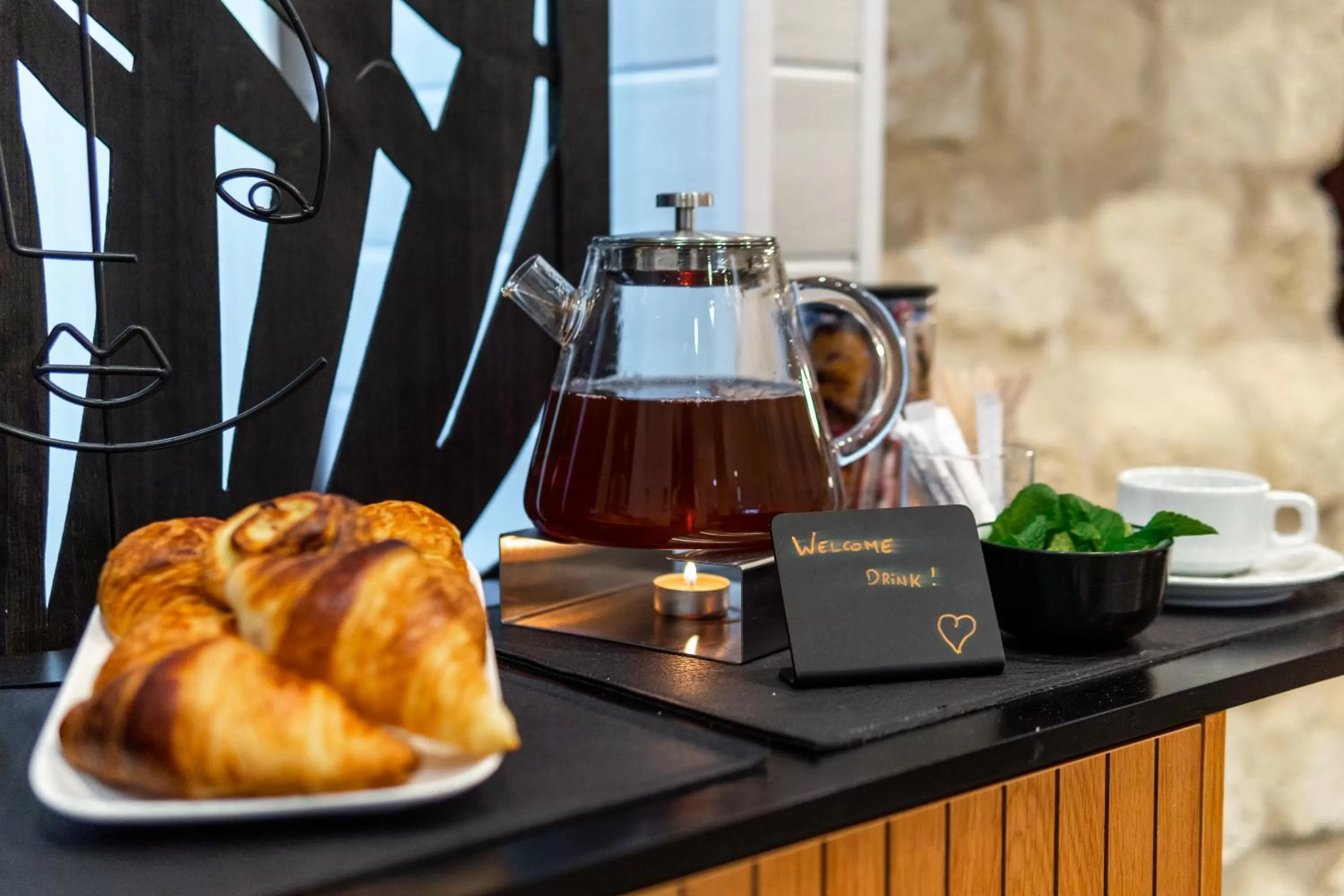 Lobby or reception in Hotel Lilas Blanc