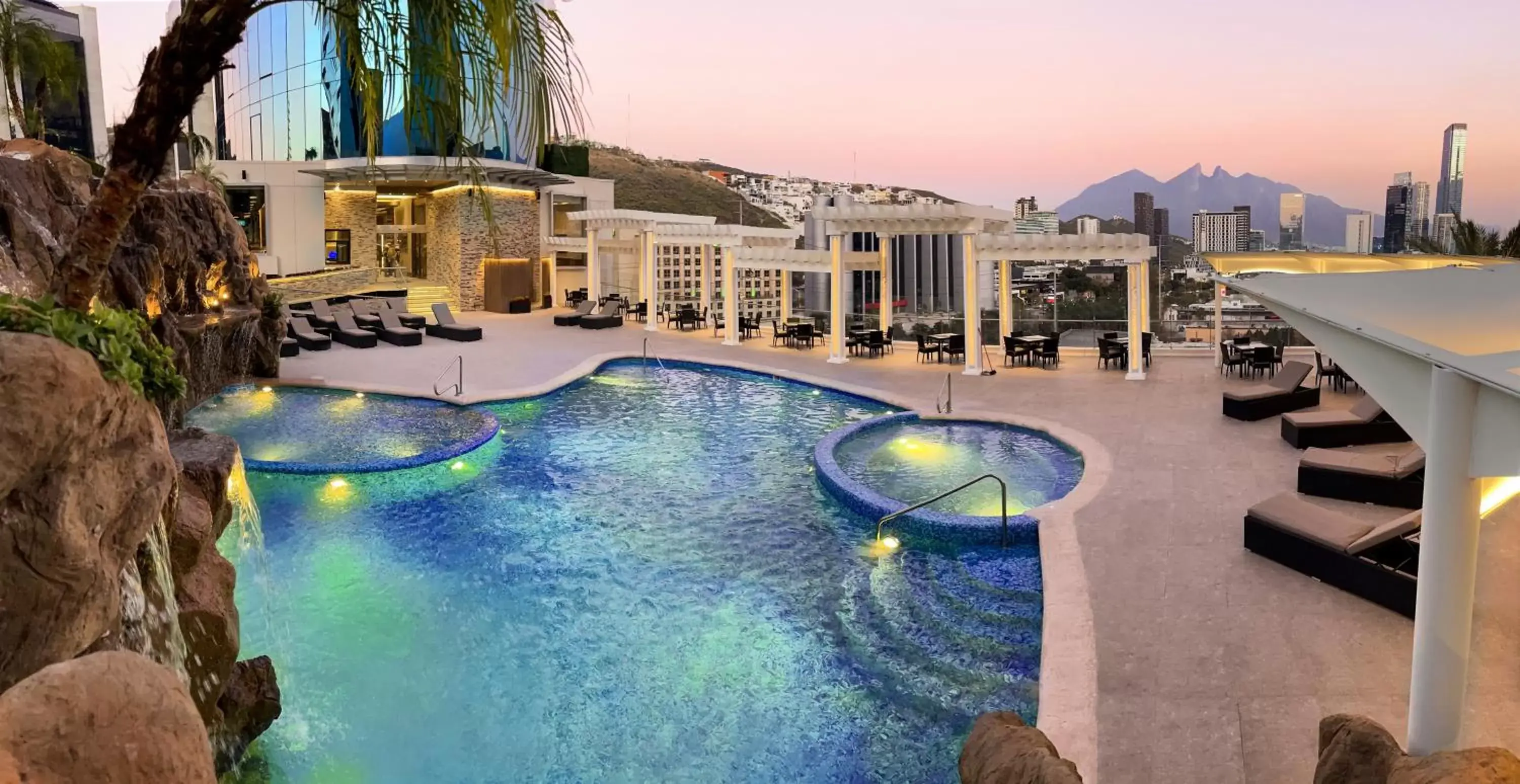 Swimming pool, Pool View in Safi Royal Luxury Metropolitan