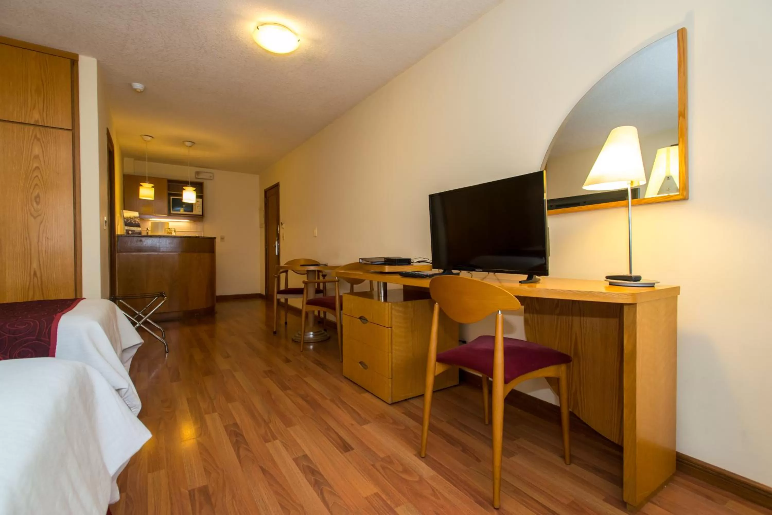 TV and multimedia, Seating Area in Armon Suites Hotel