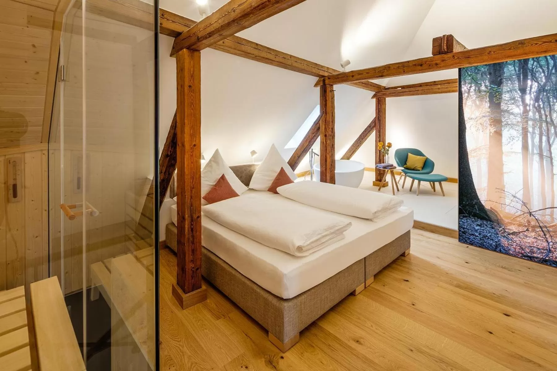 Bedroom, Bed in Goldkind Feine Wohn- & Schlafstuben