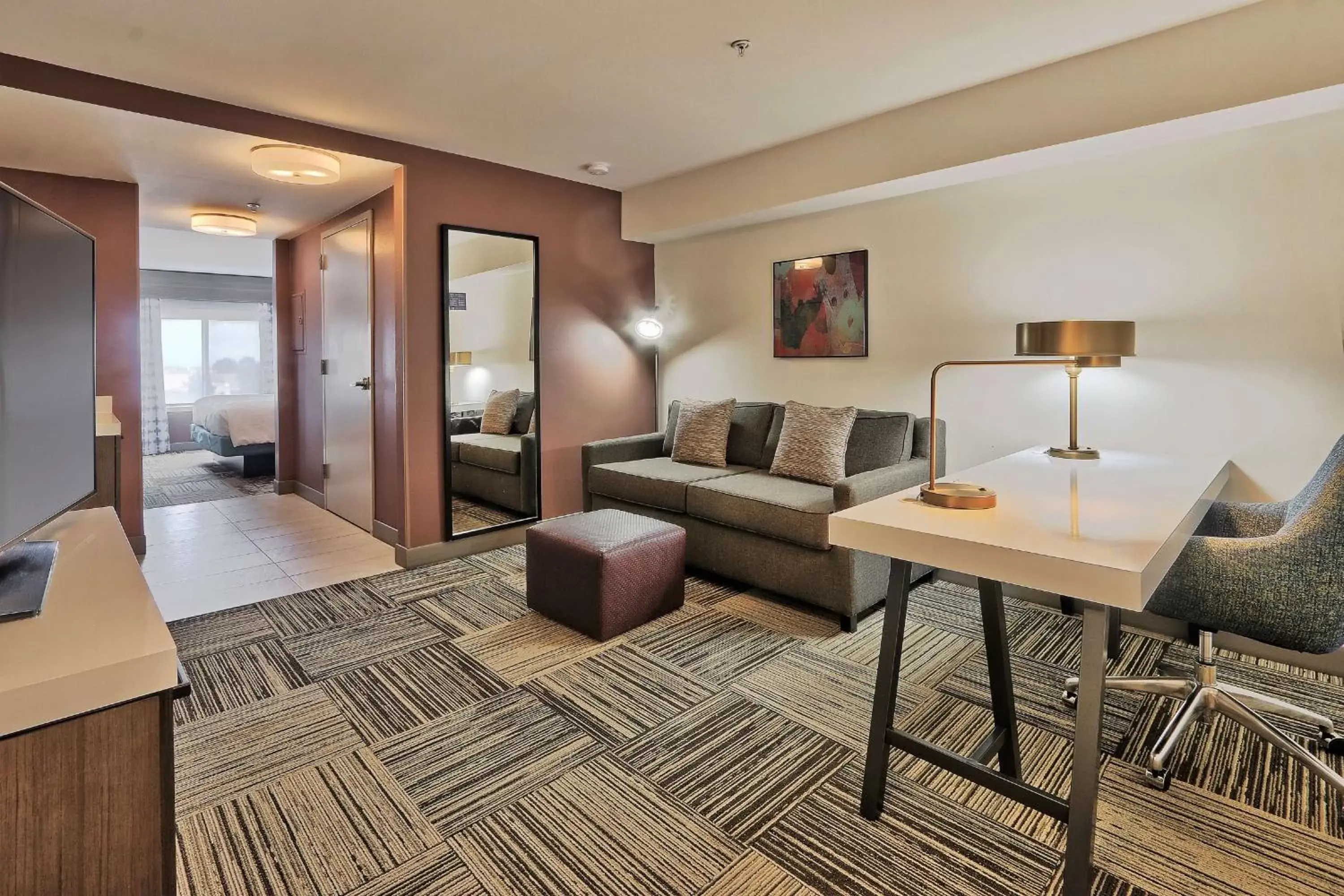 Bedroom, Seating Area in Hilton Garden Inn Albuquerque/Journal Center