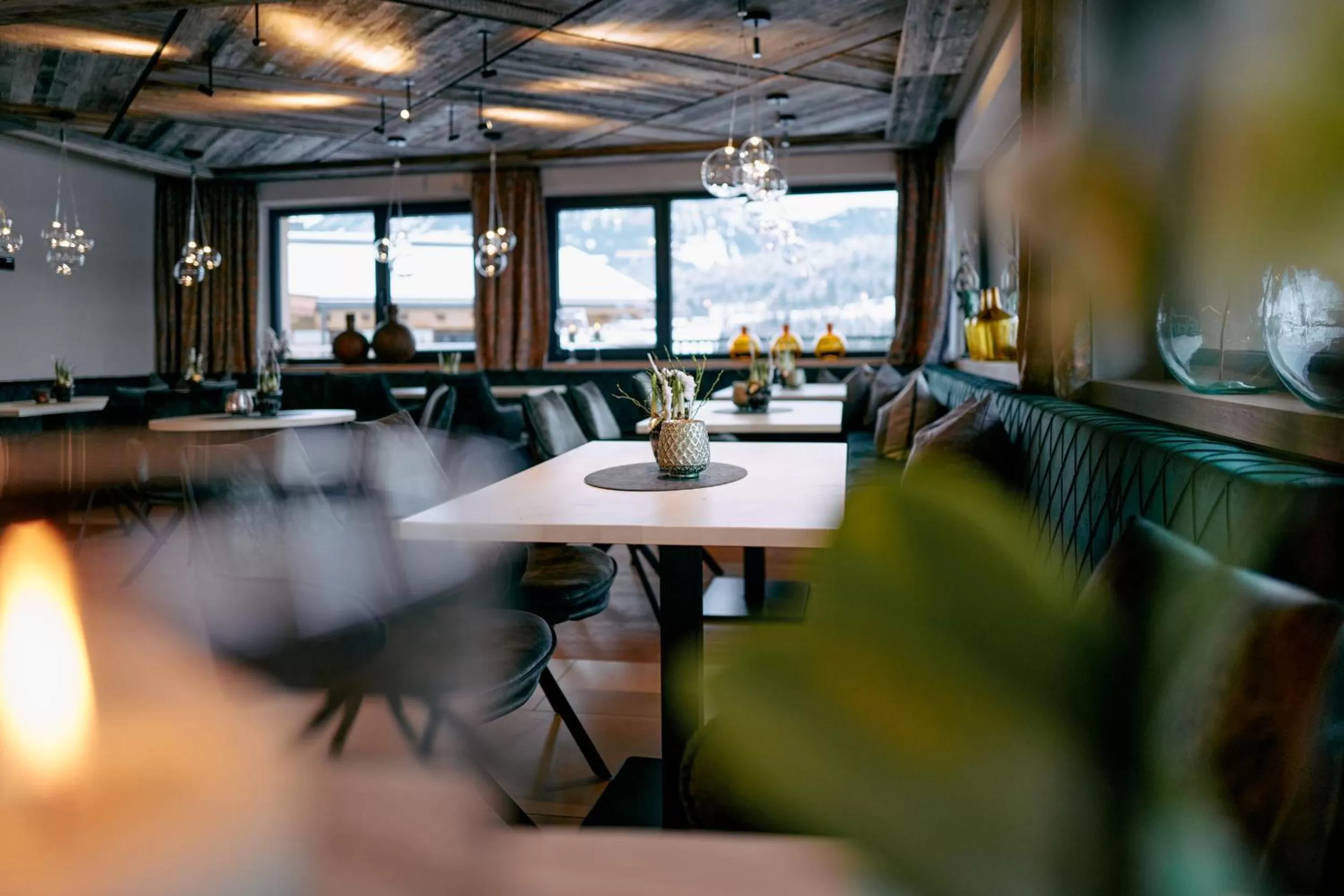 Restaurant/places to eat in Home suite home