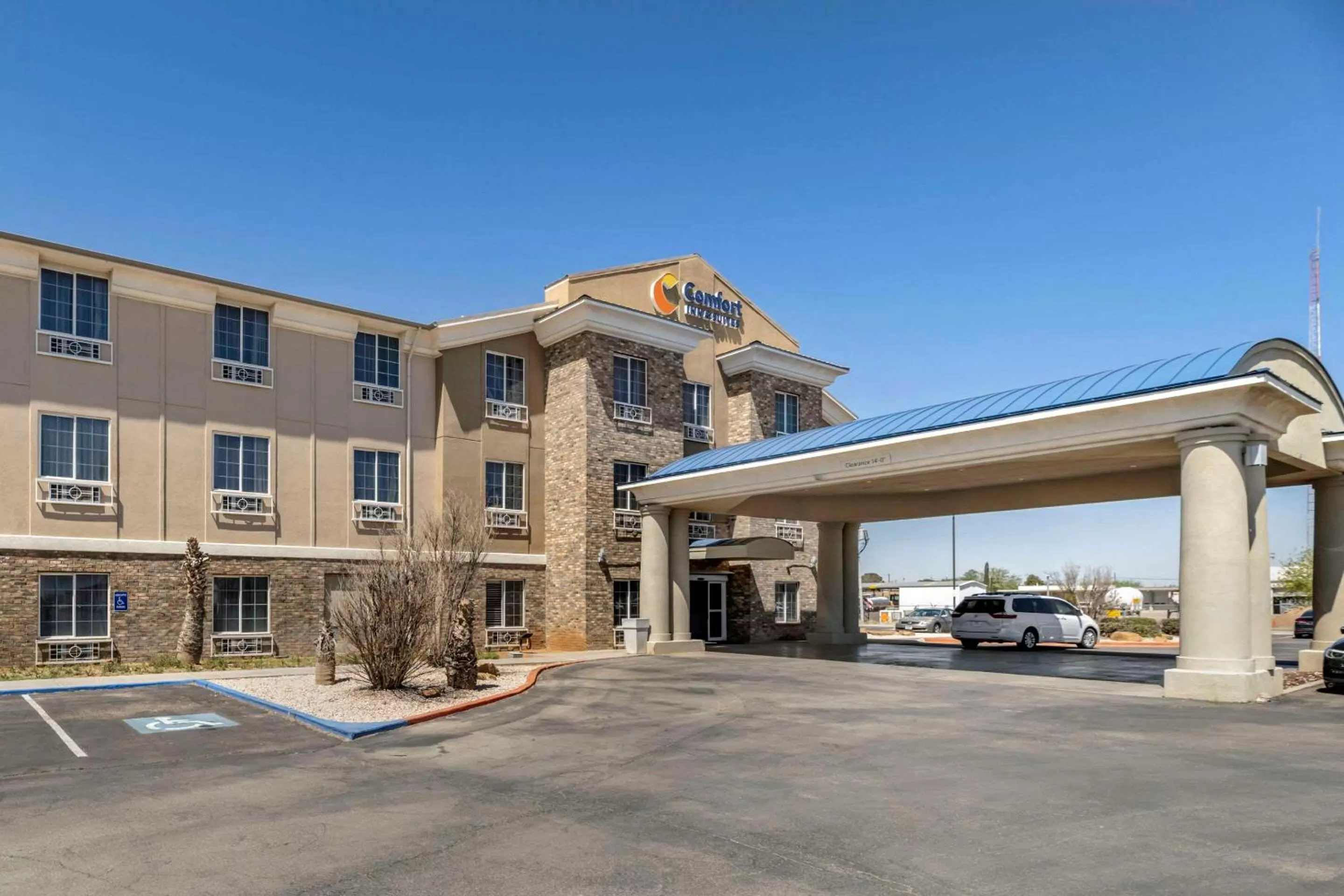 Property building in Comfort Inn & Suites